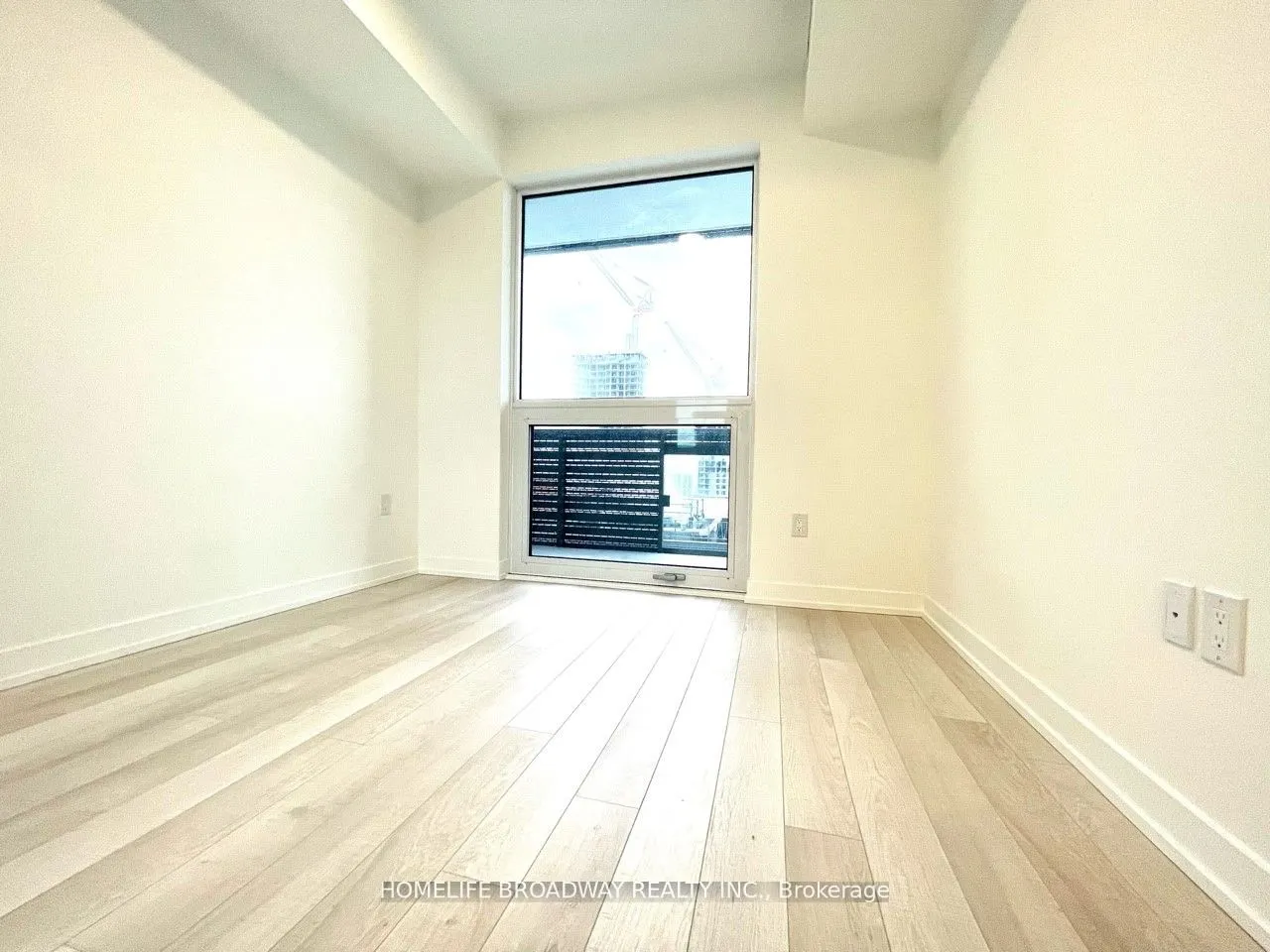 39 Roehampton Avenue, #1504