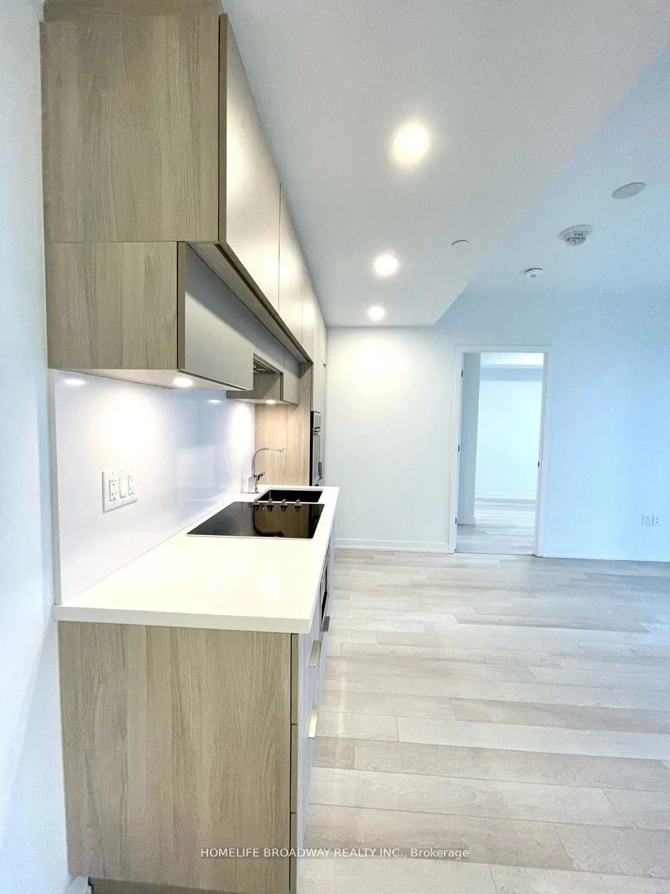 39 Roehampton Avenue, #1504