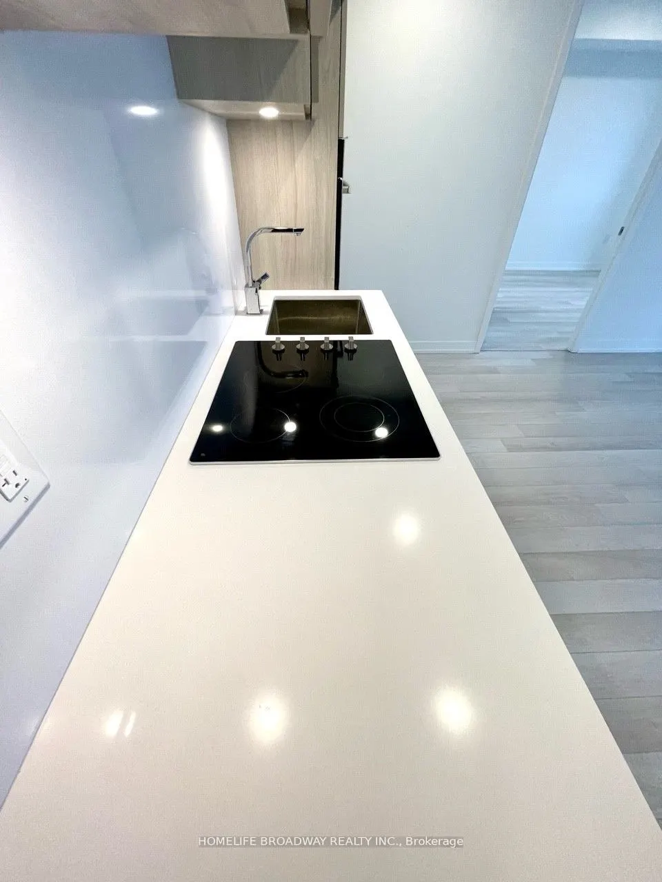 39 Roehampton Avenue, #1504