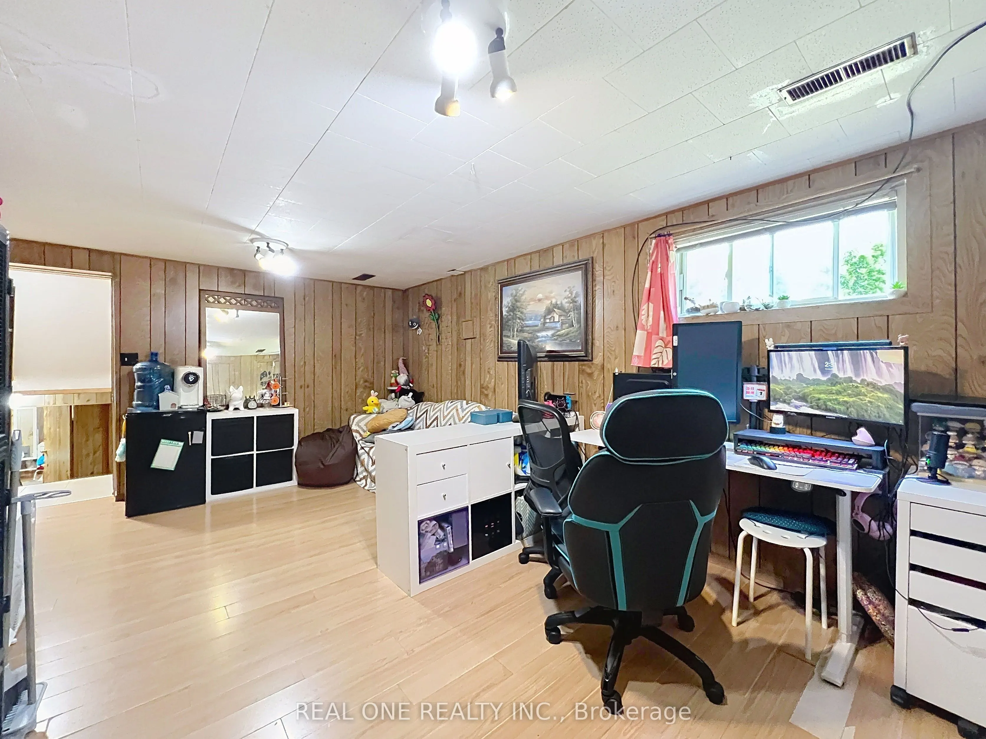 2 James Gray Drive