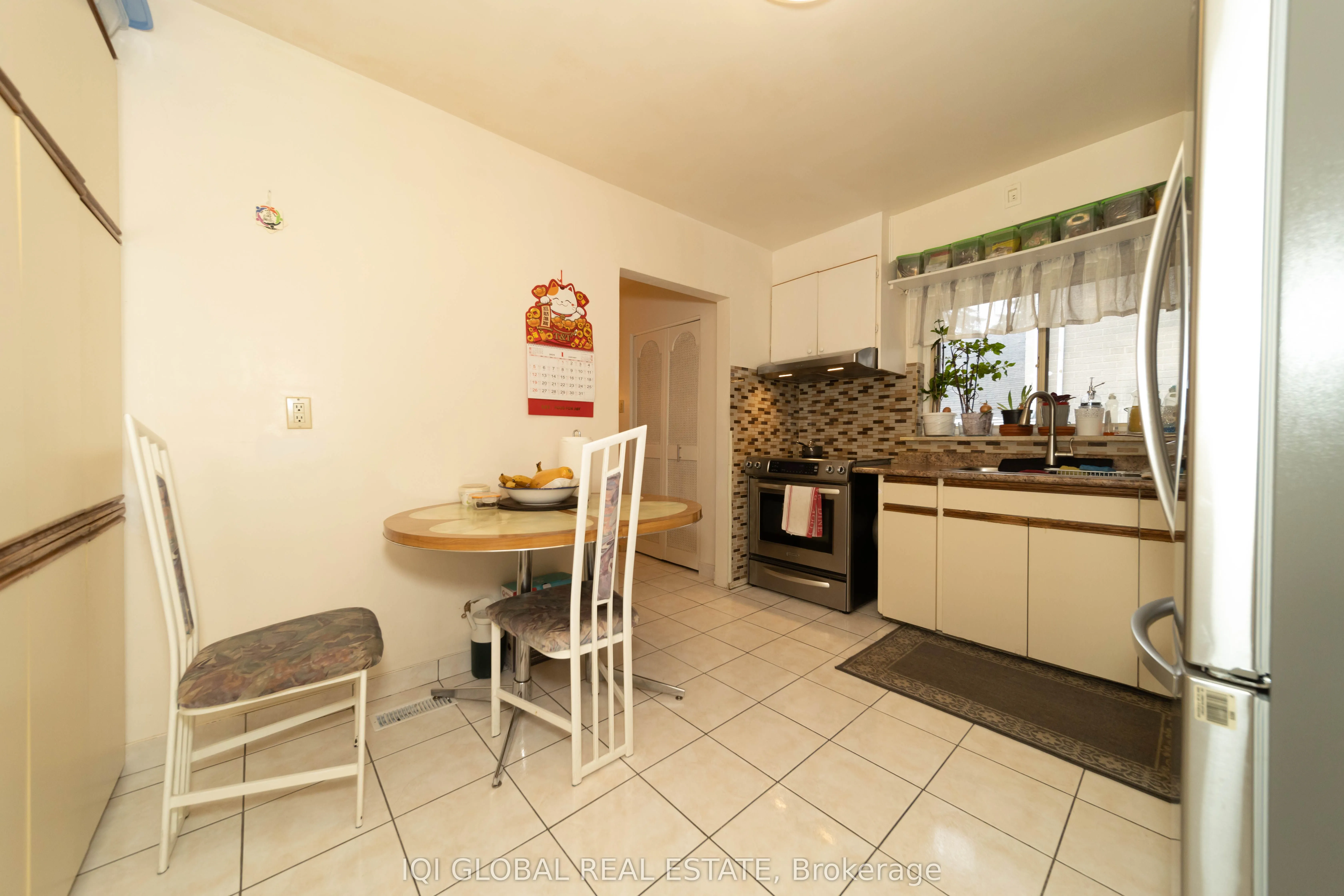 31 REGATTA CRES Crescent E