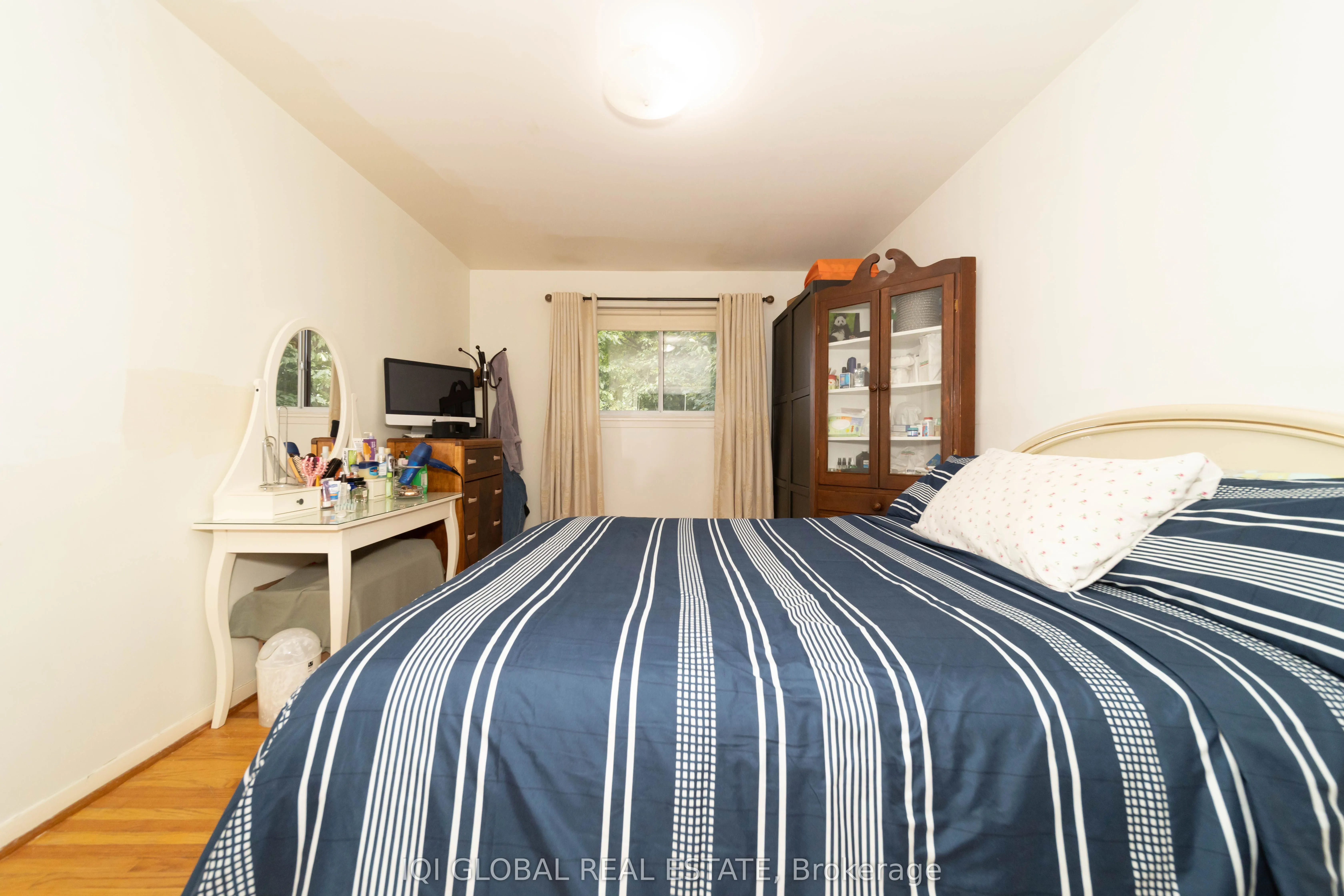 31 REGATTA CRES Crescent E