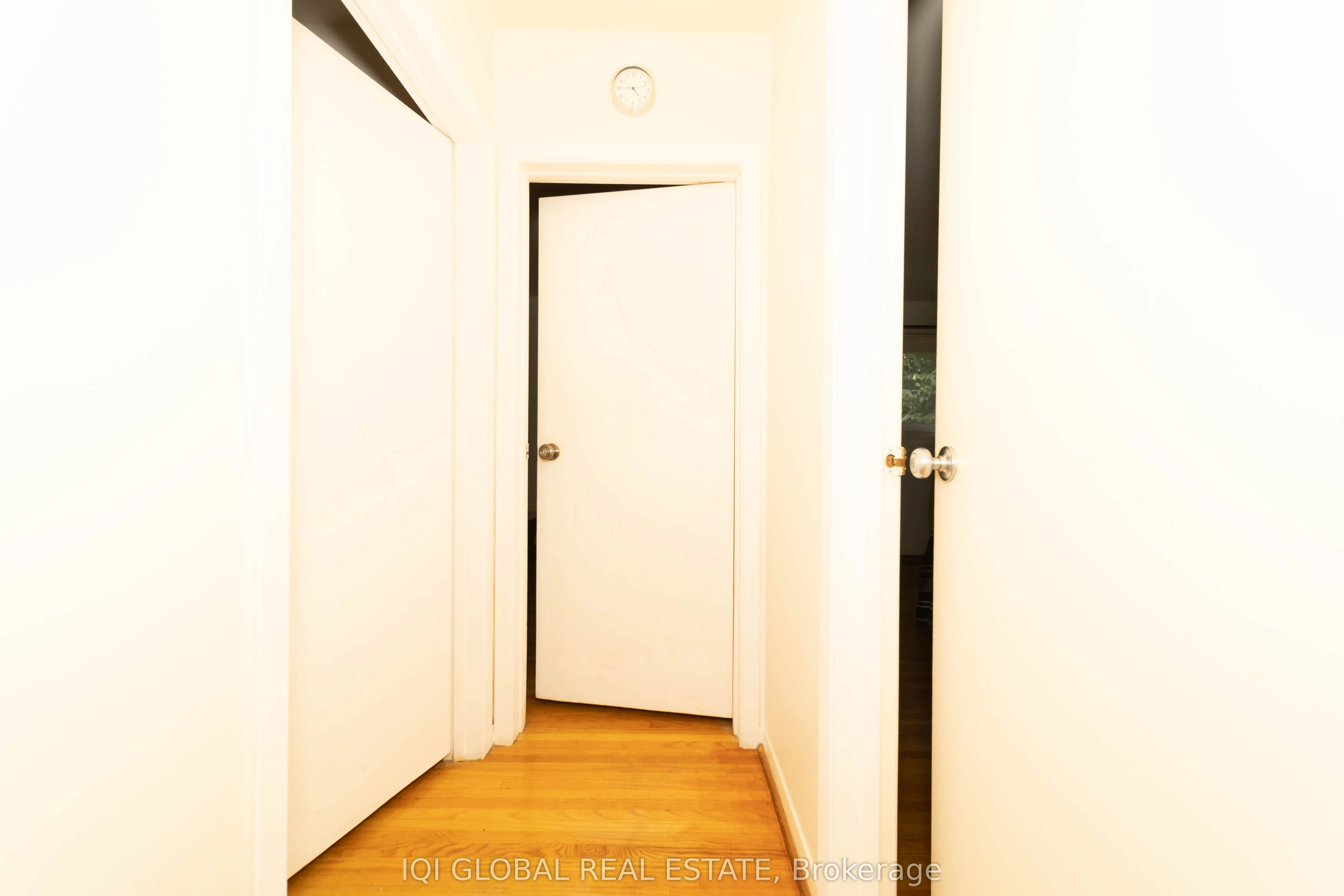 31 REGATTA CRES Crescent E