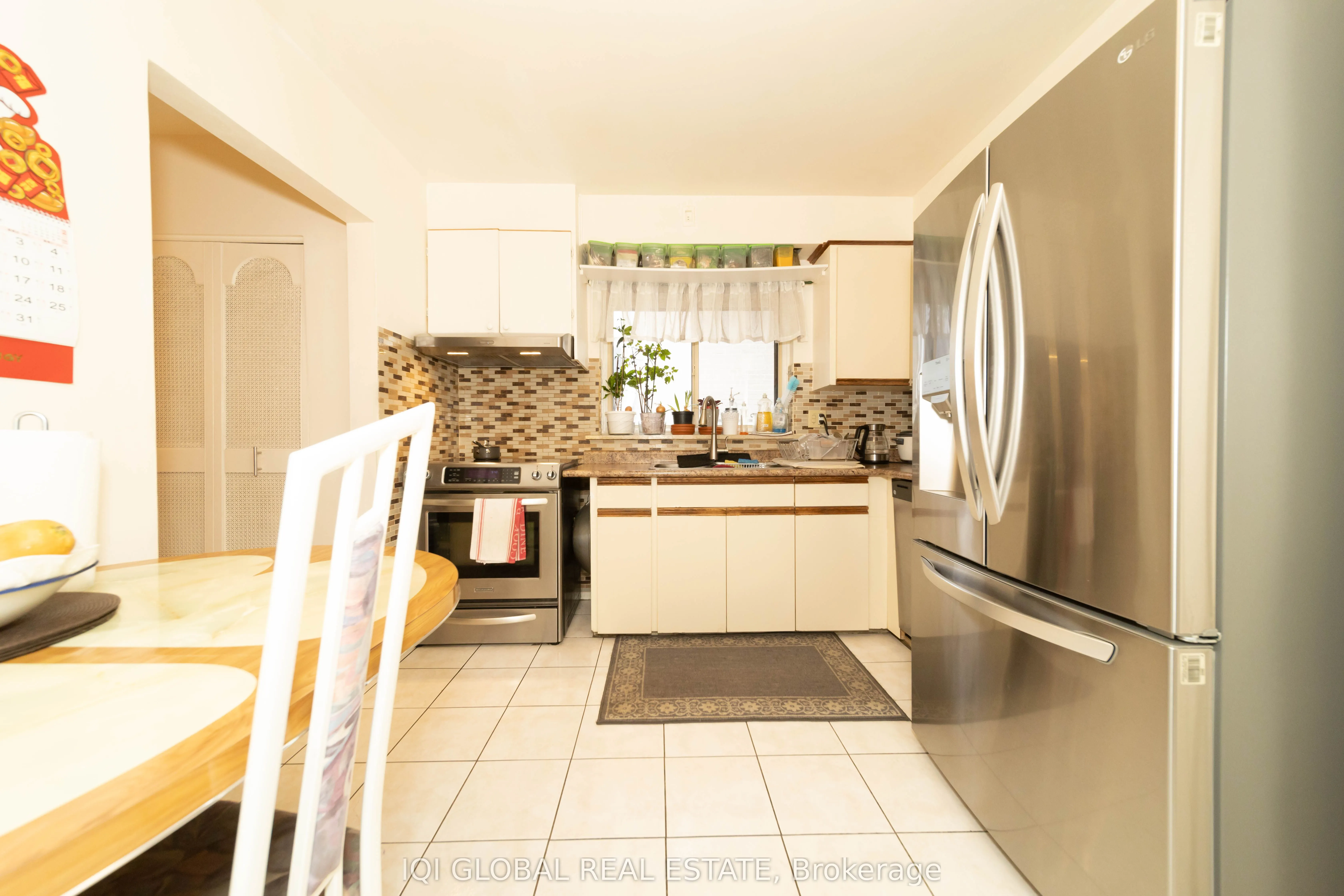 31 REGATTA CRES Crescent E