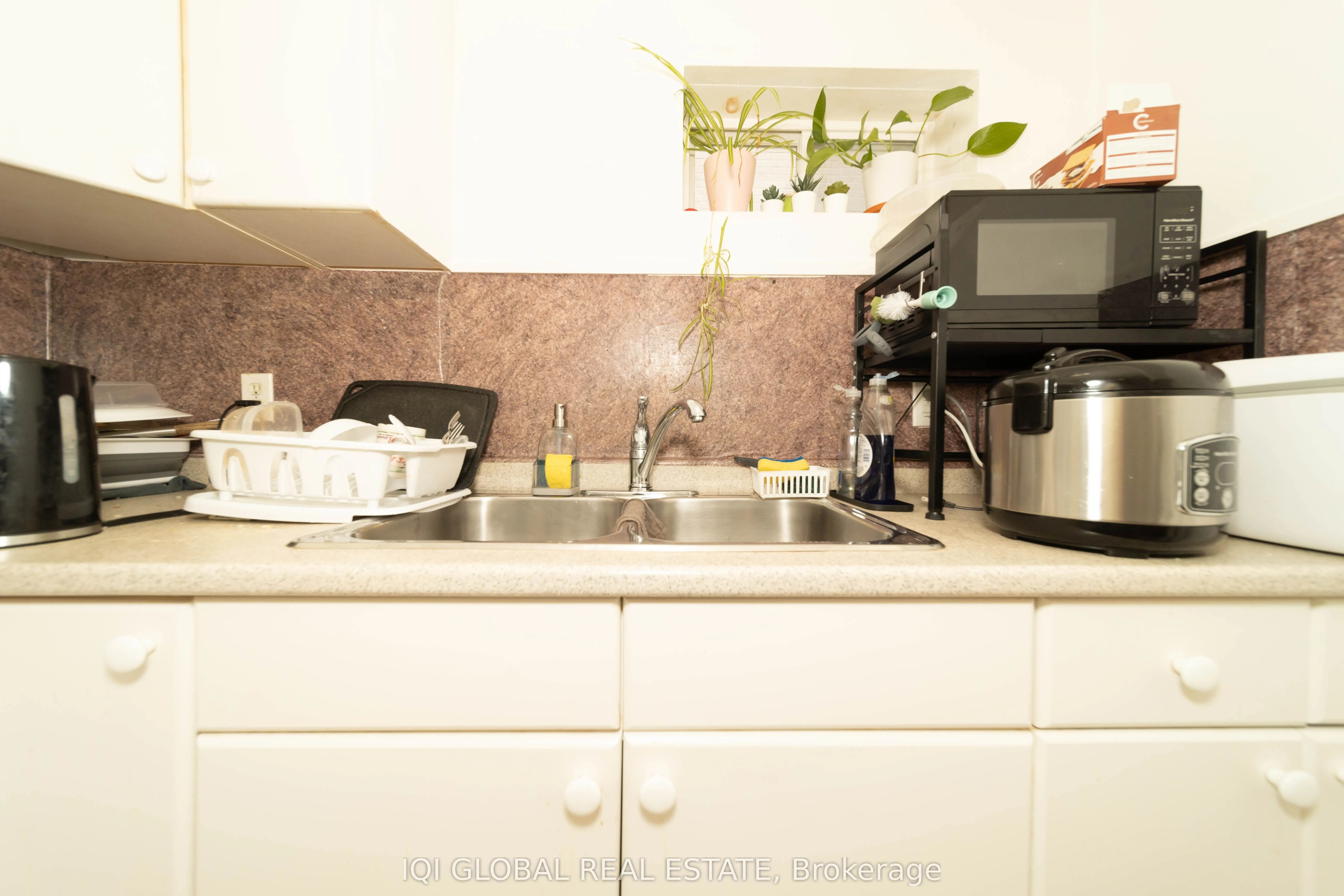 31 REGATTA CRES Crescent E