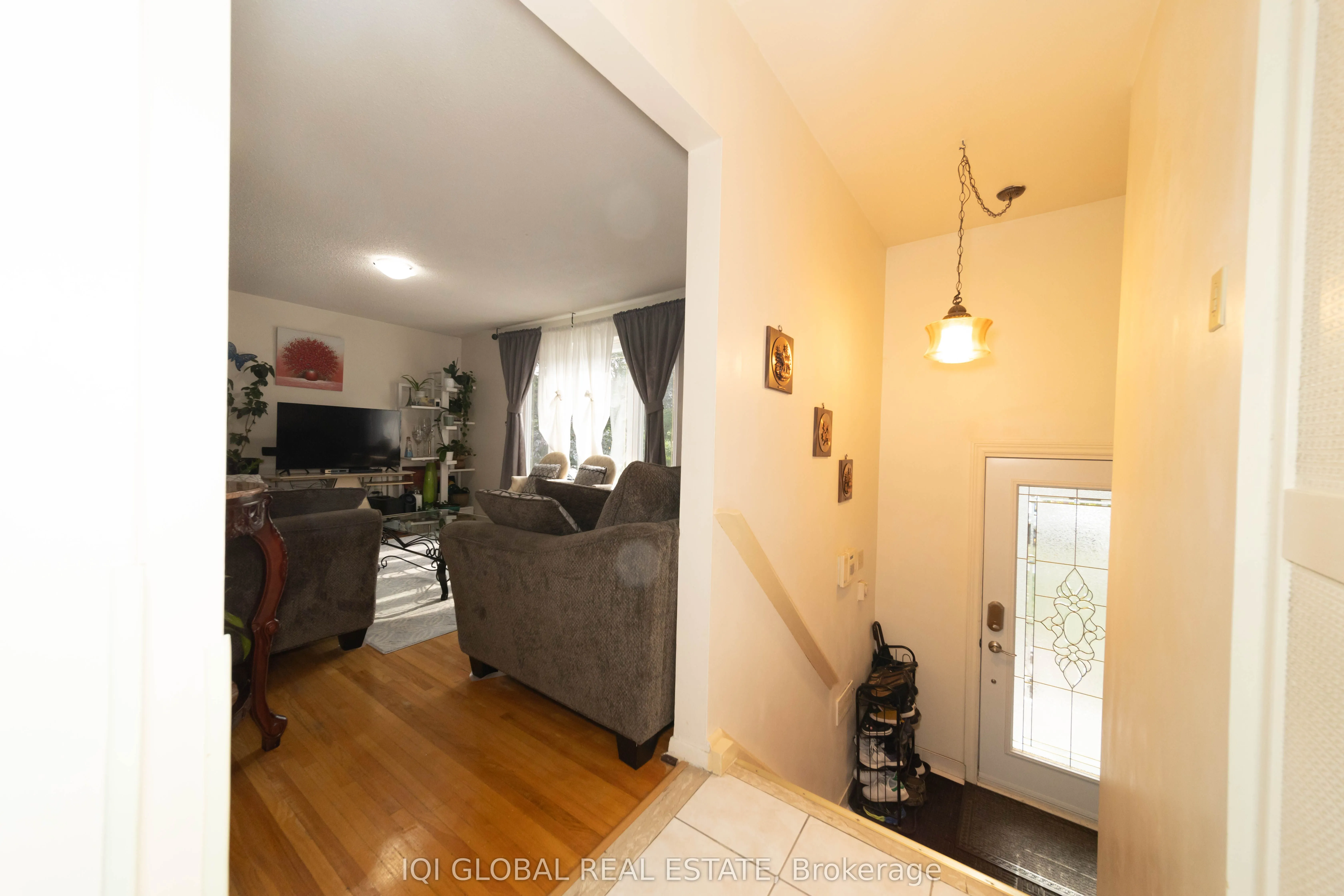 31 REGATTA CRES Crescent E