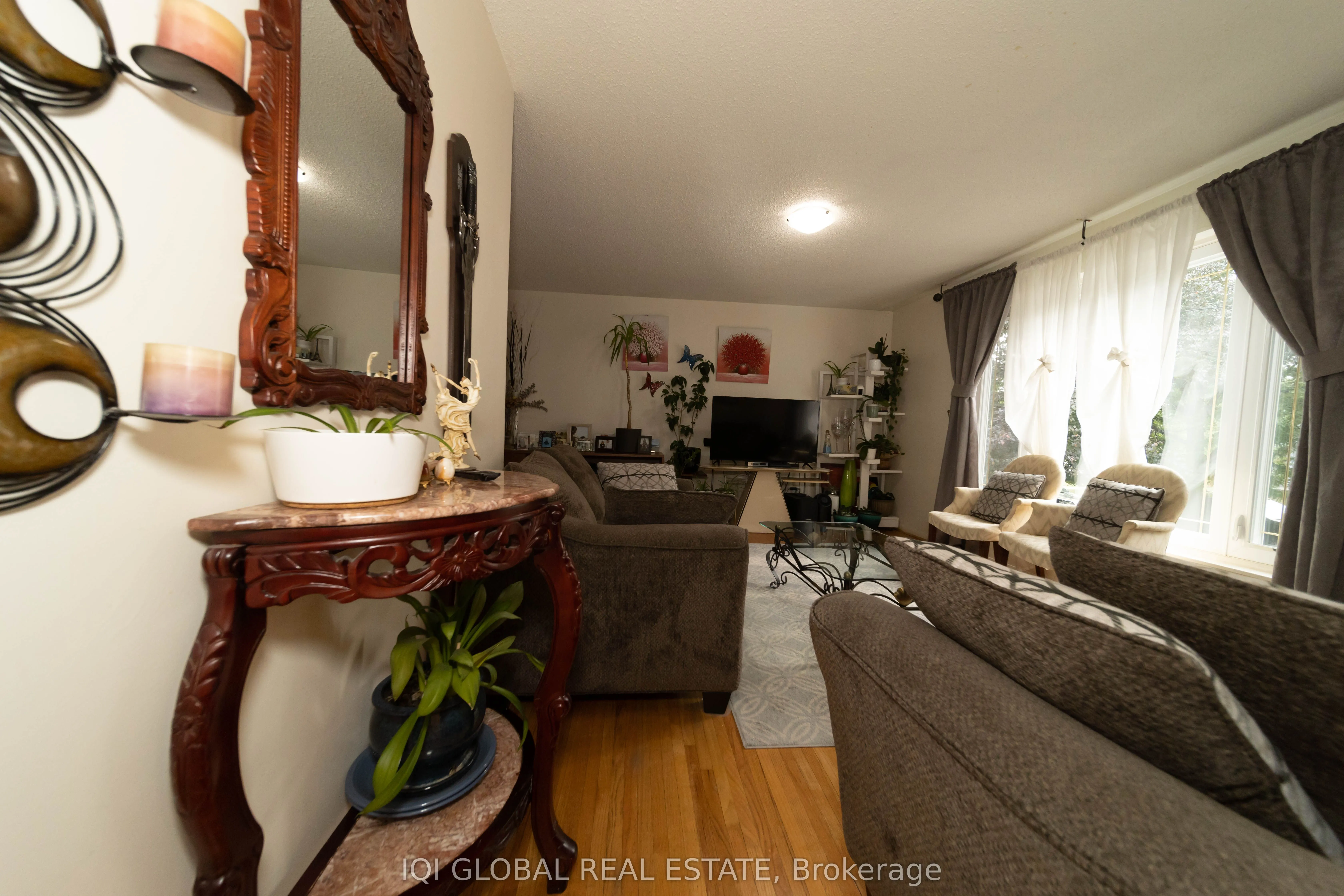 31 REGATTA CRES Crescent E