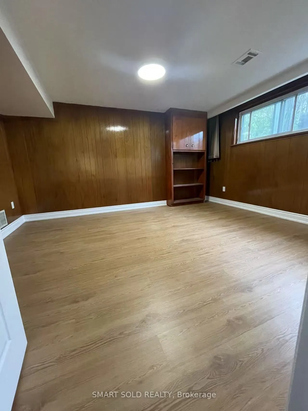 17 Brett Avenue, #BASEMENT