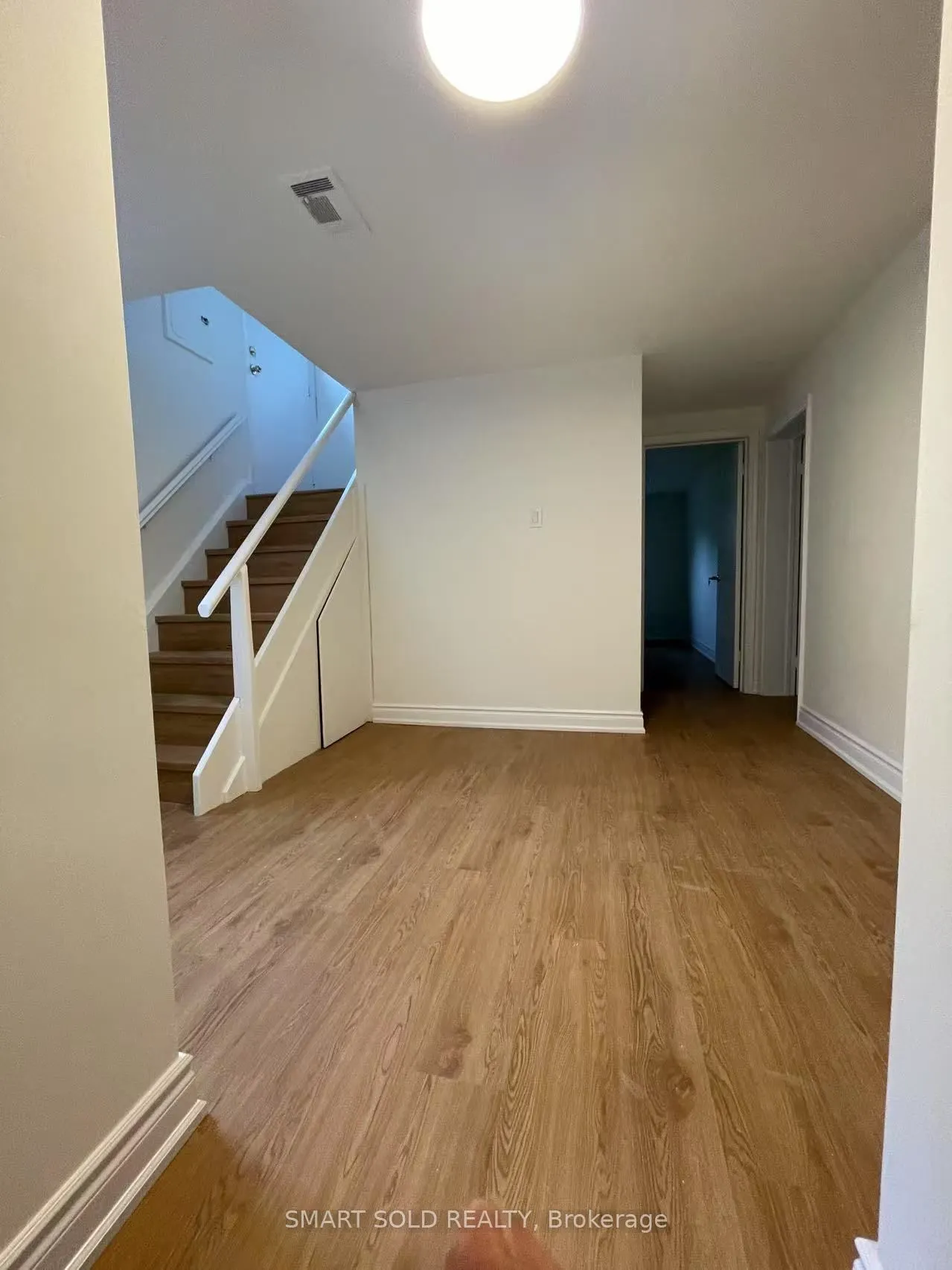 17 Brett Avenue, #BASEMENT
