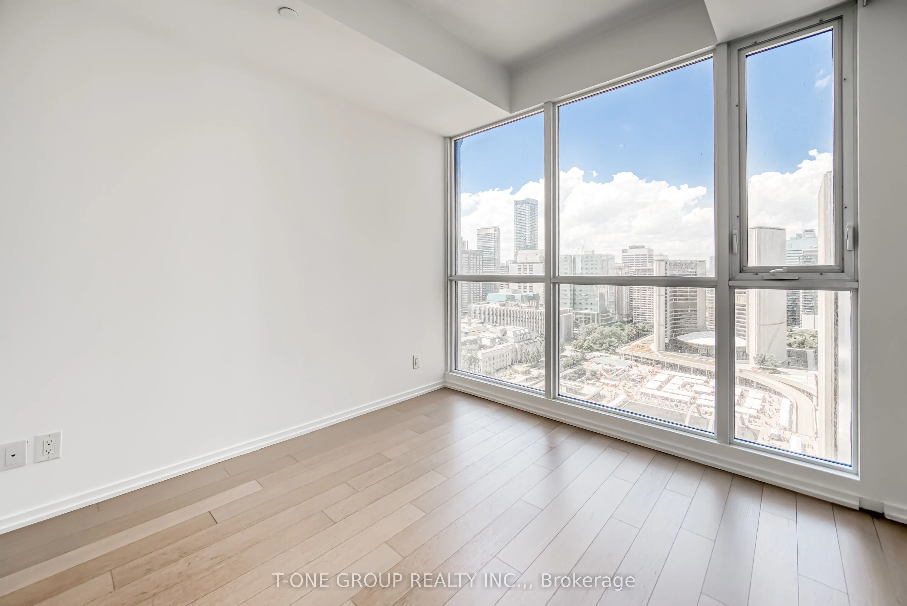 70 Temperance Street, #2501