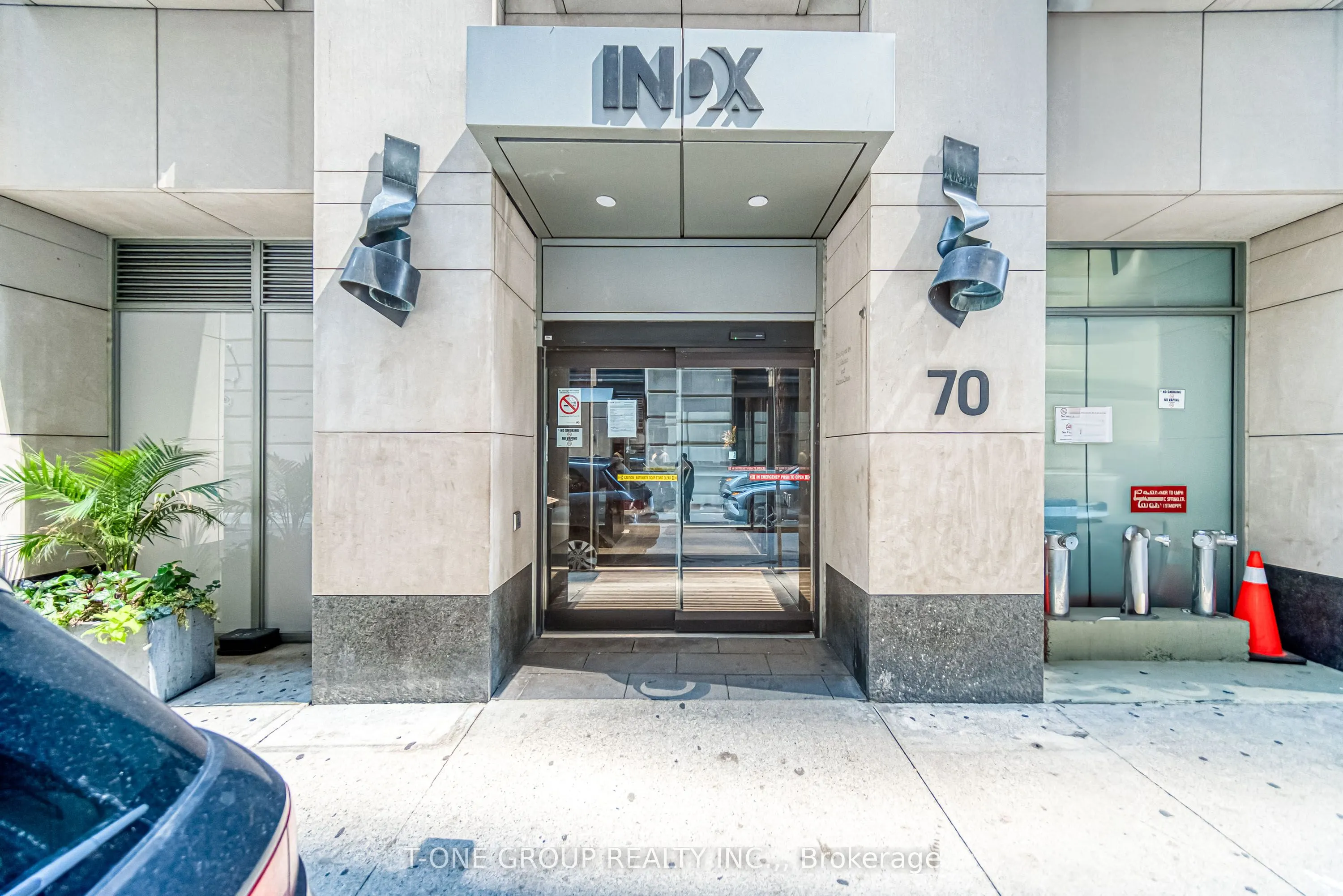 70 Temperance Street, #2501