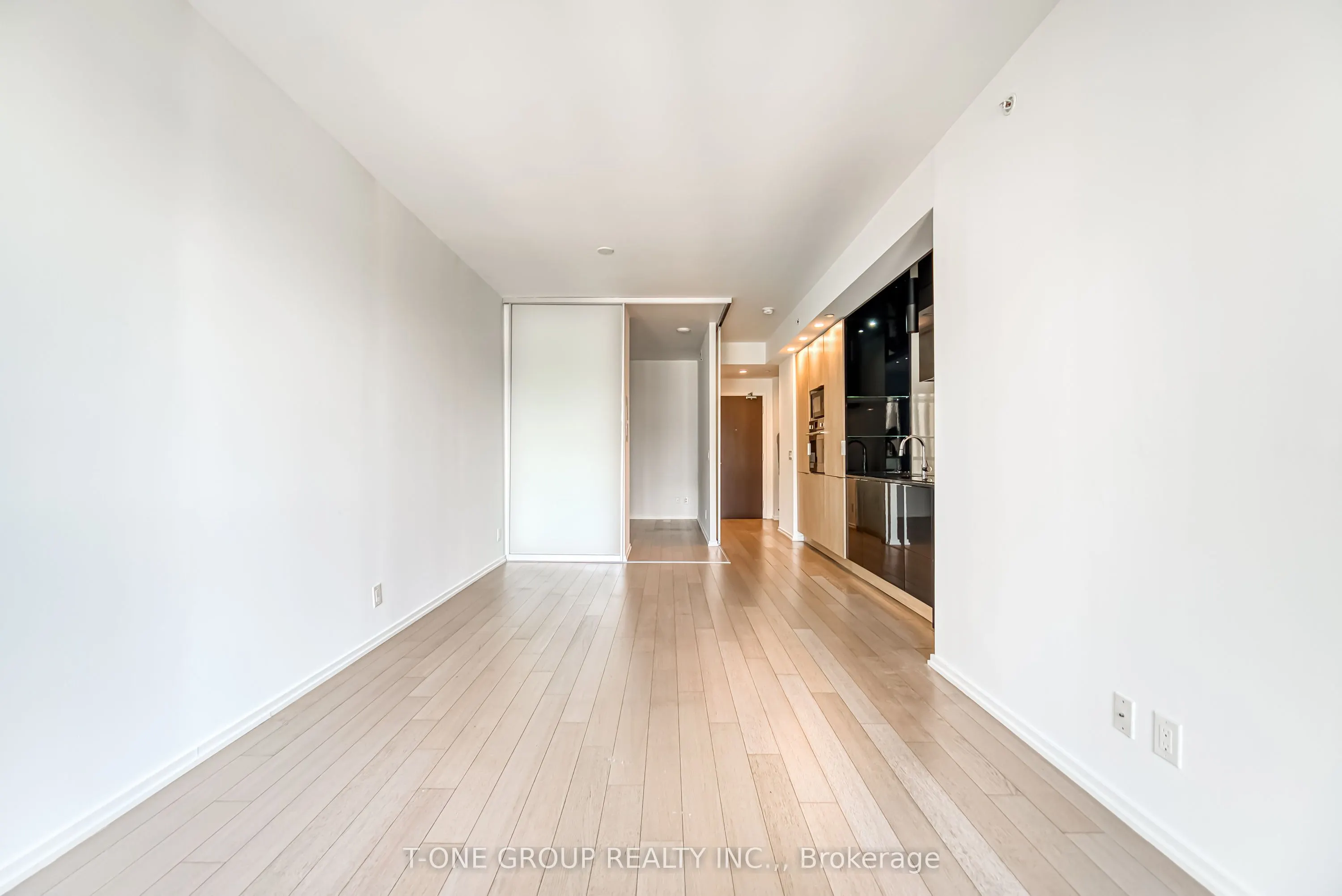70 Temperance Street, #2501