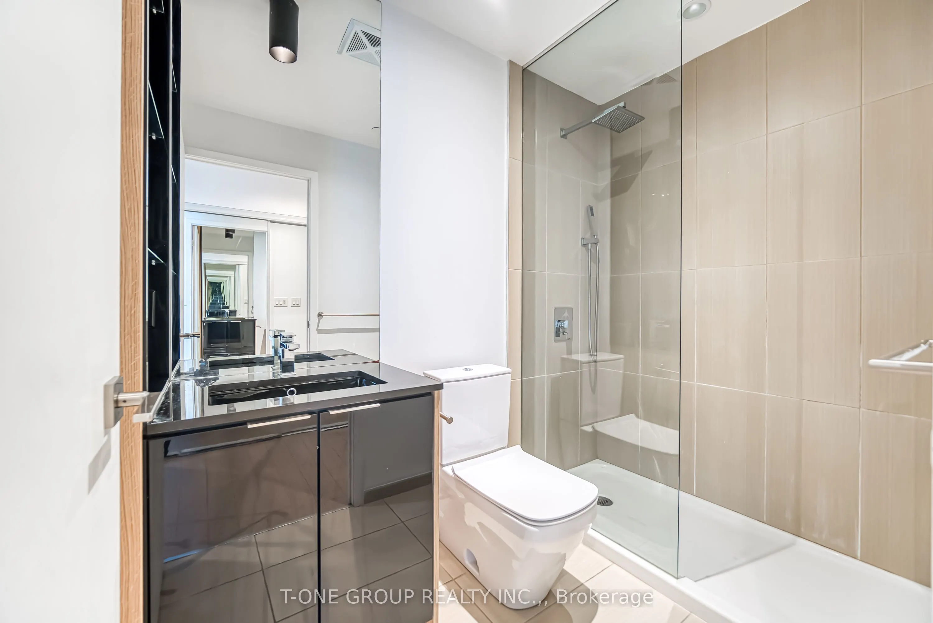 70 Temperance Street, #2501