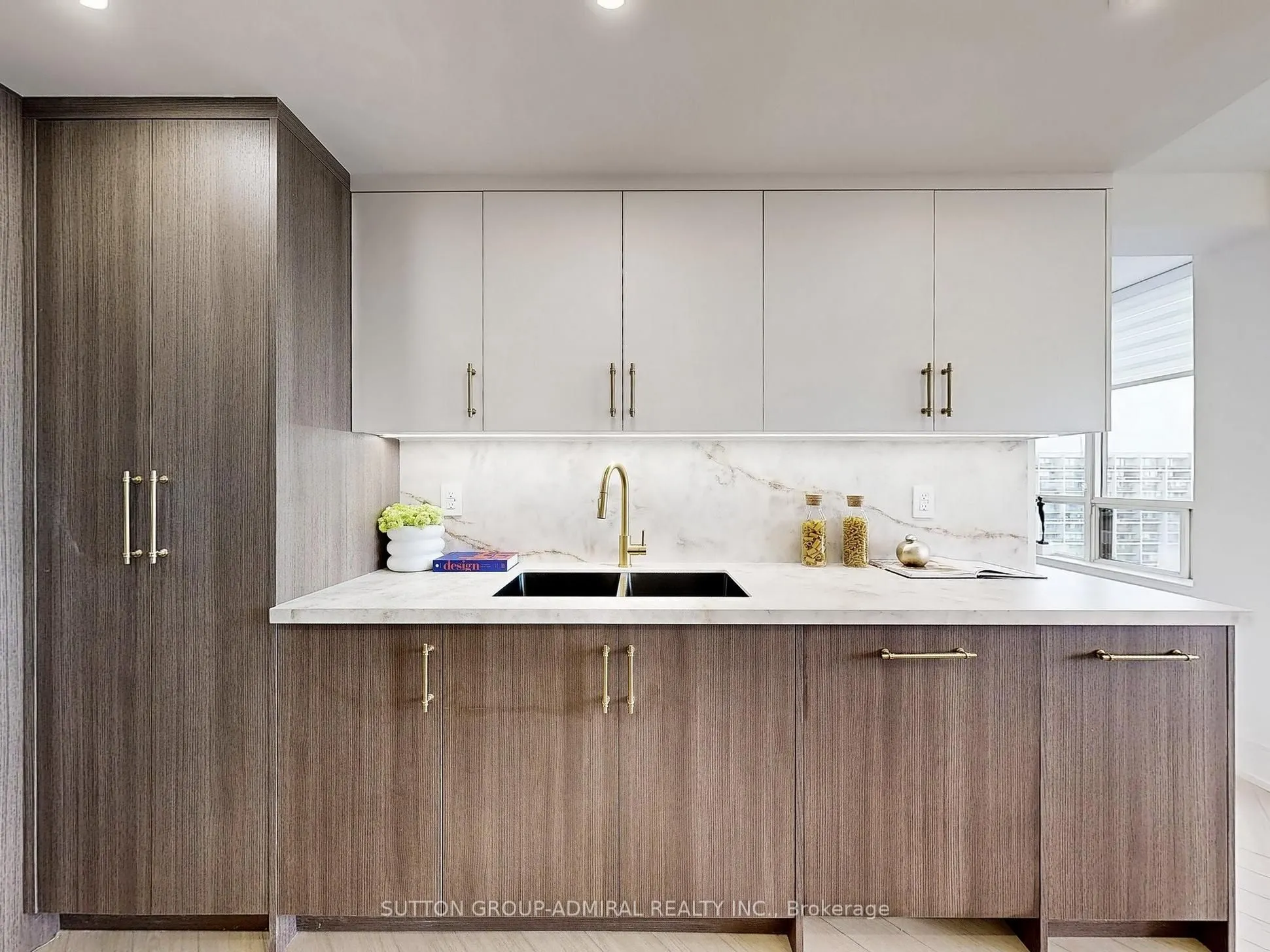 10 Torresdale Avenue, #1204