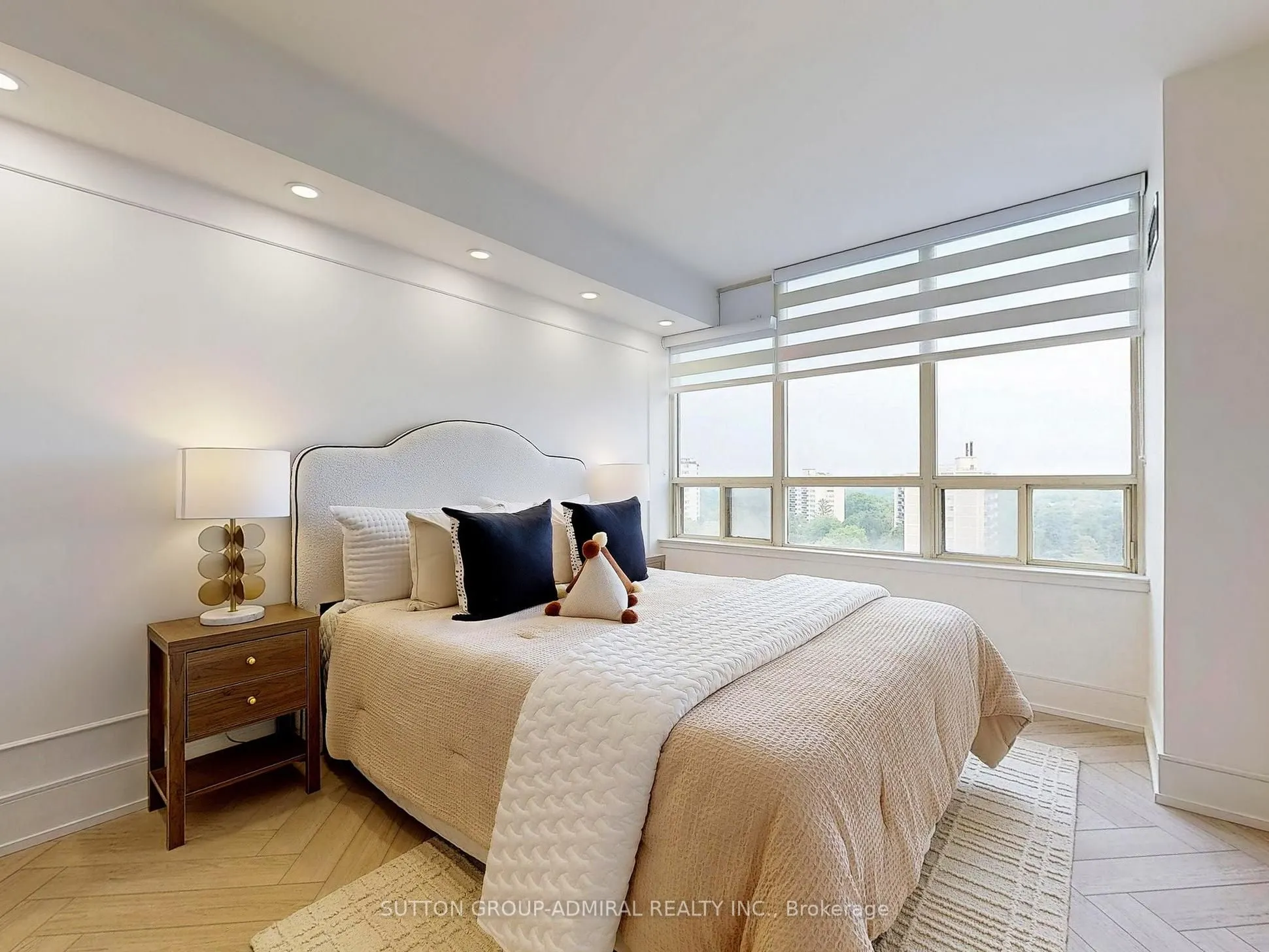10 Torresdale Avenue, #1204