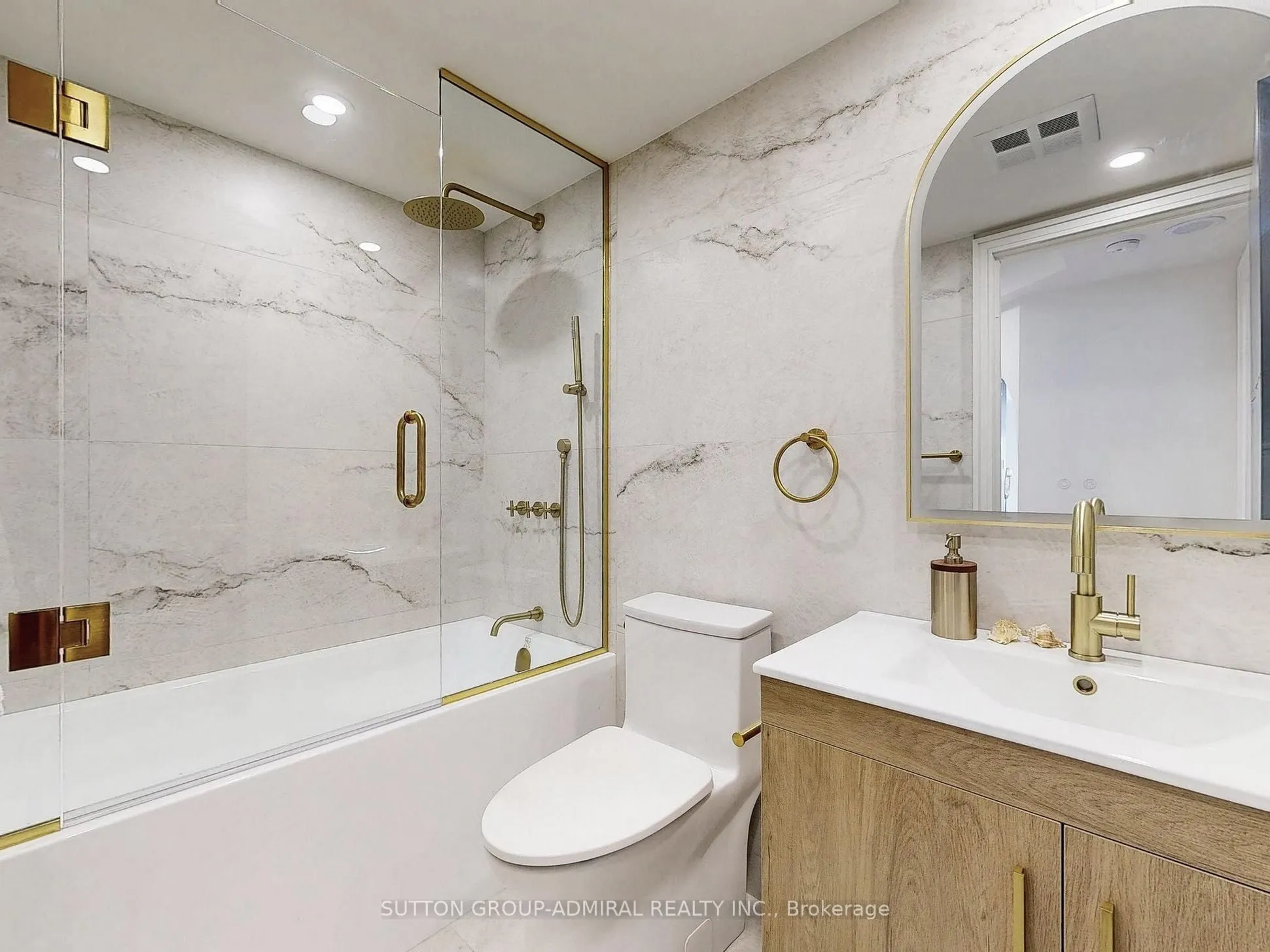 10 Torresdale Avenue, #1204