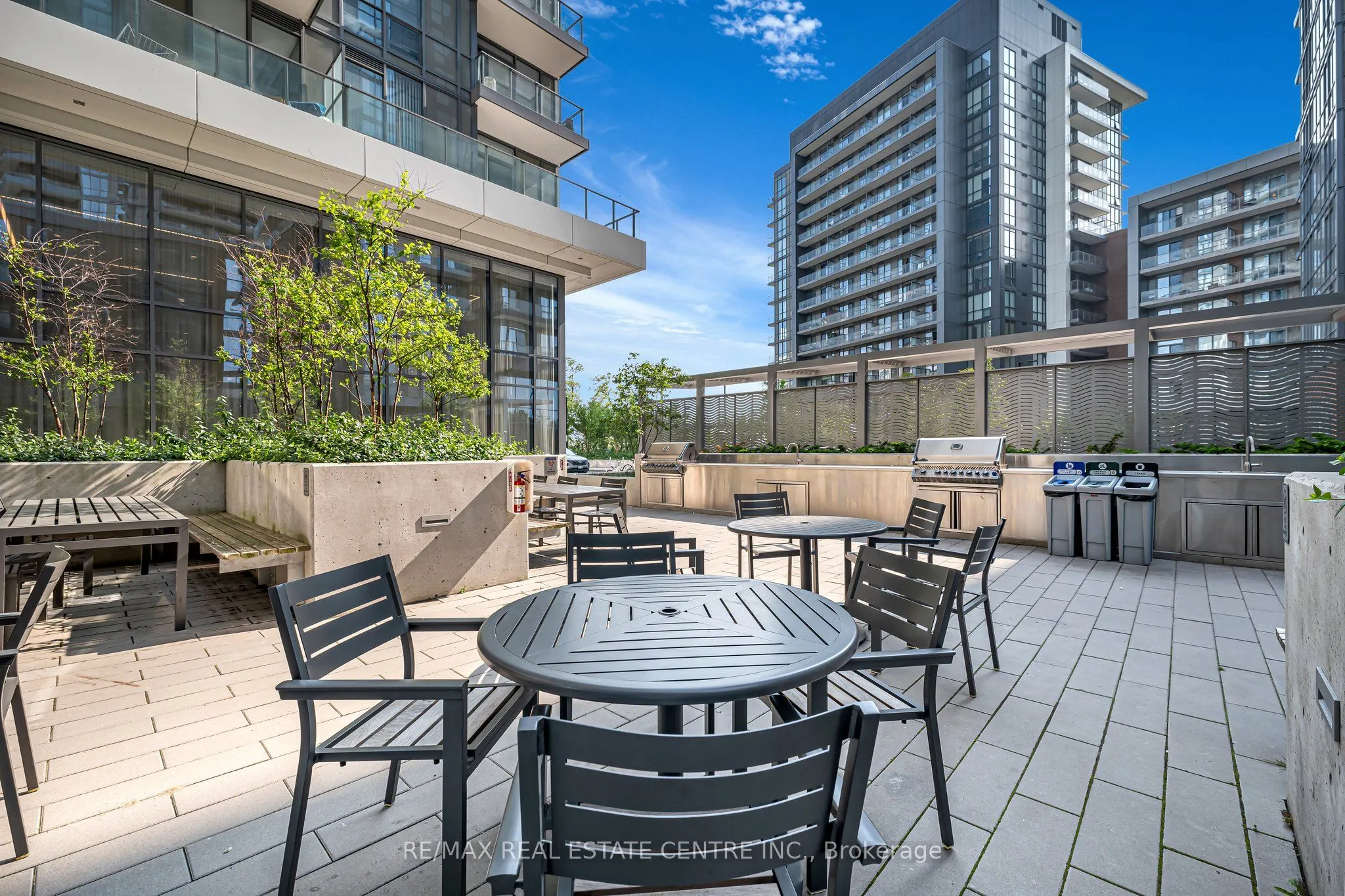 36 Forest Manor Road, #805