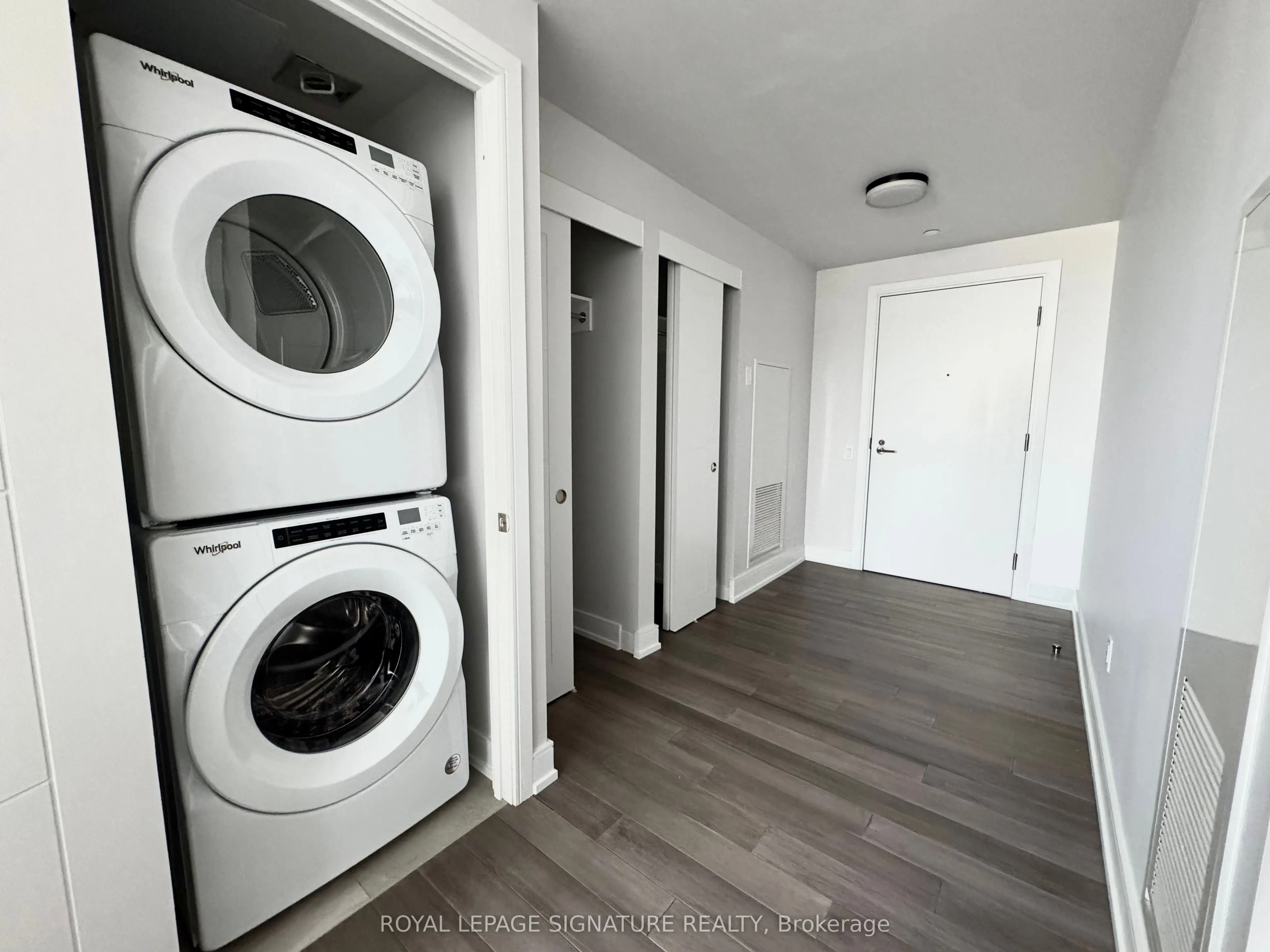 2525 Bathurst Street, #909