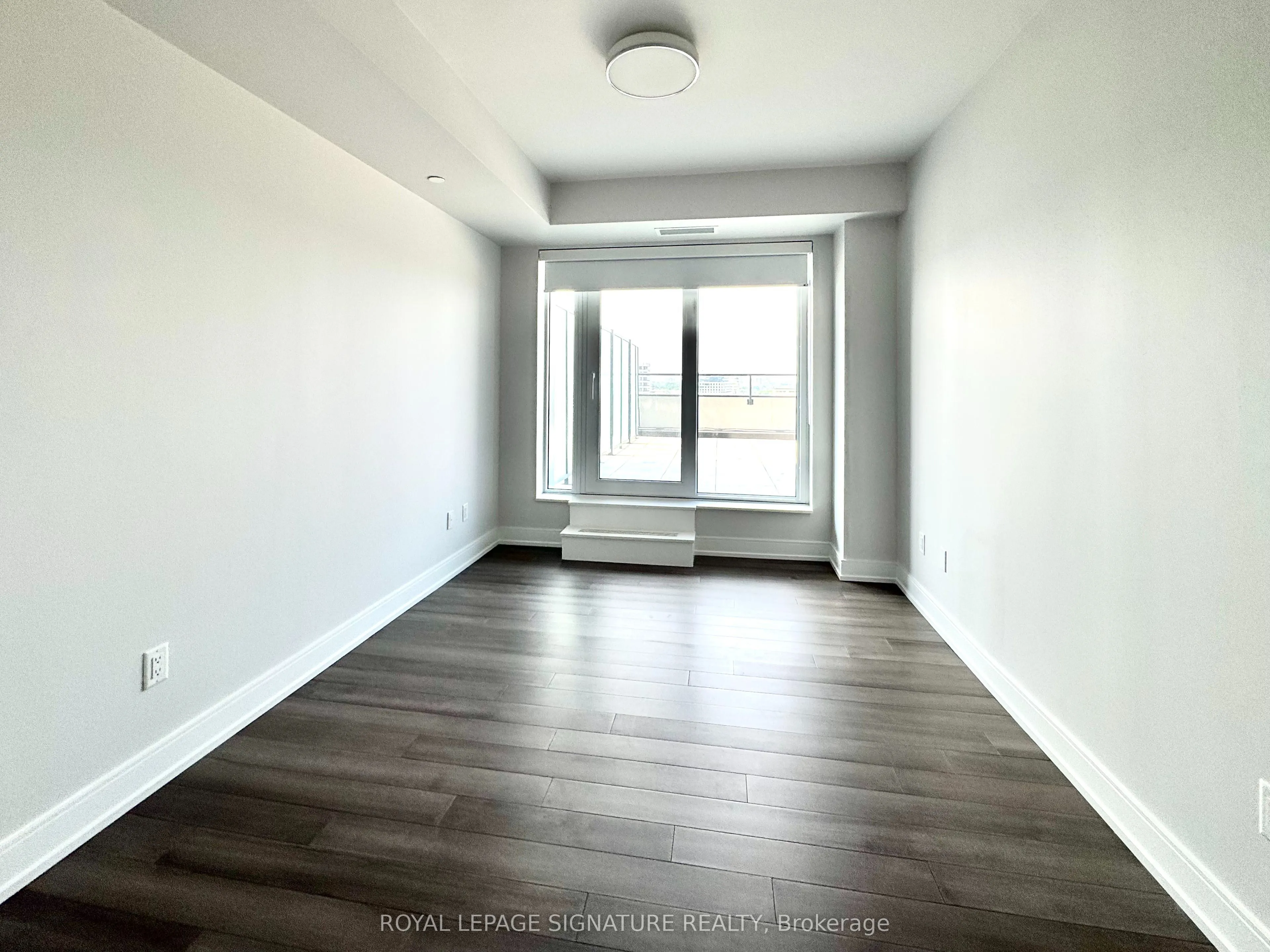 2525 Bathurst Street, #909