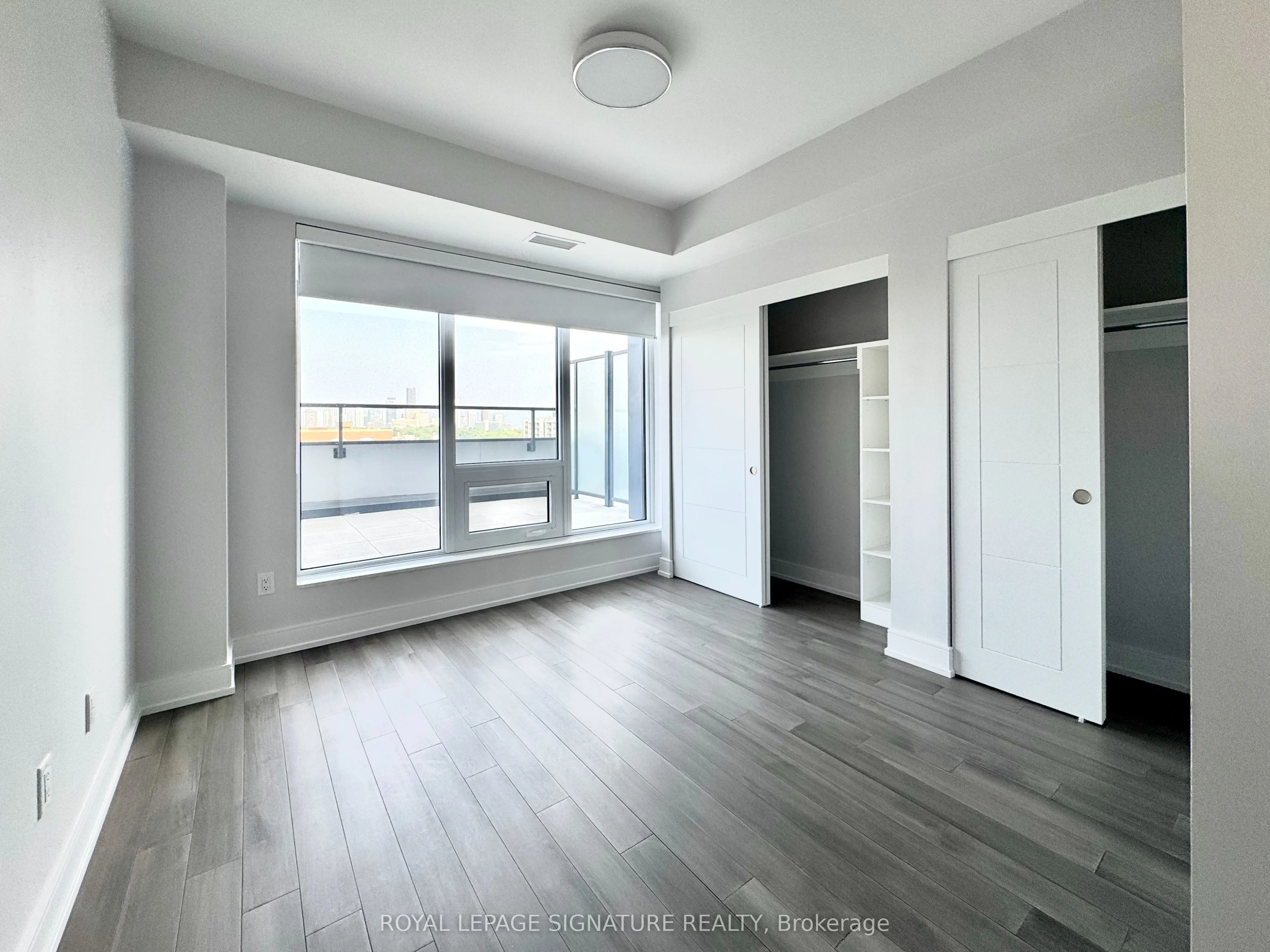 2525 Bathurst Street, #909