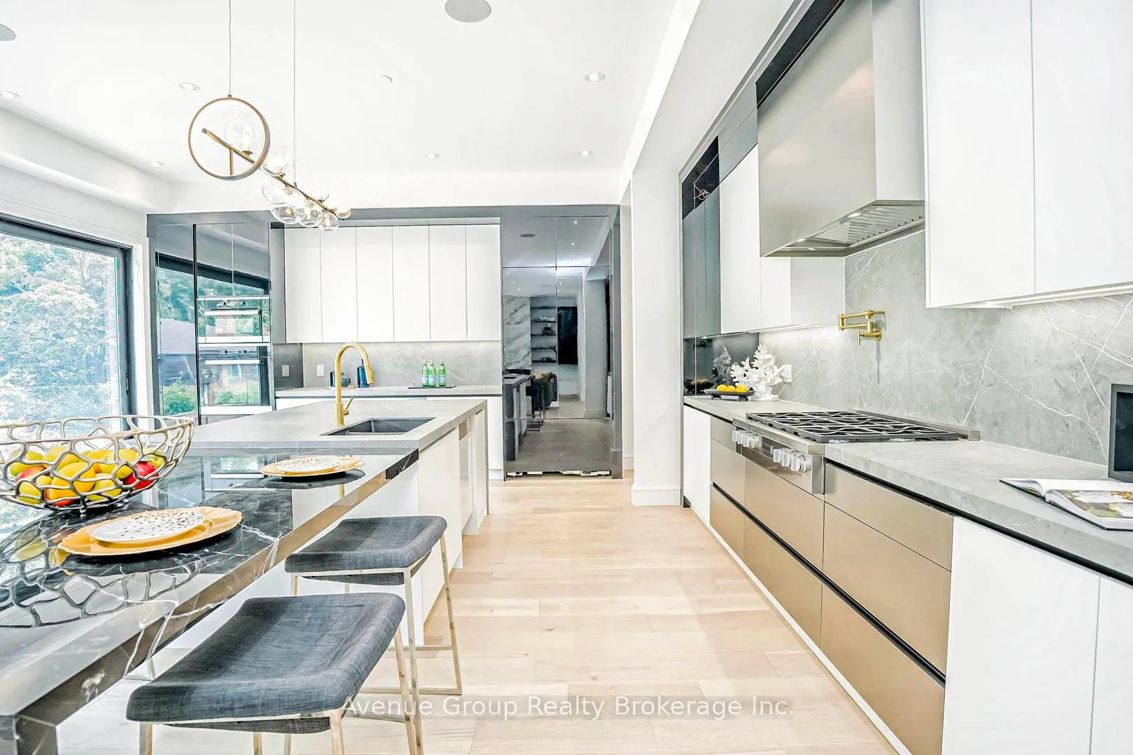 4 Burleigh Heights Drive
