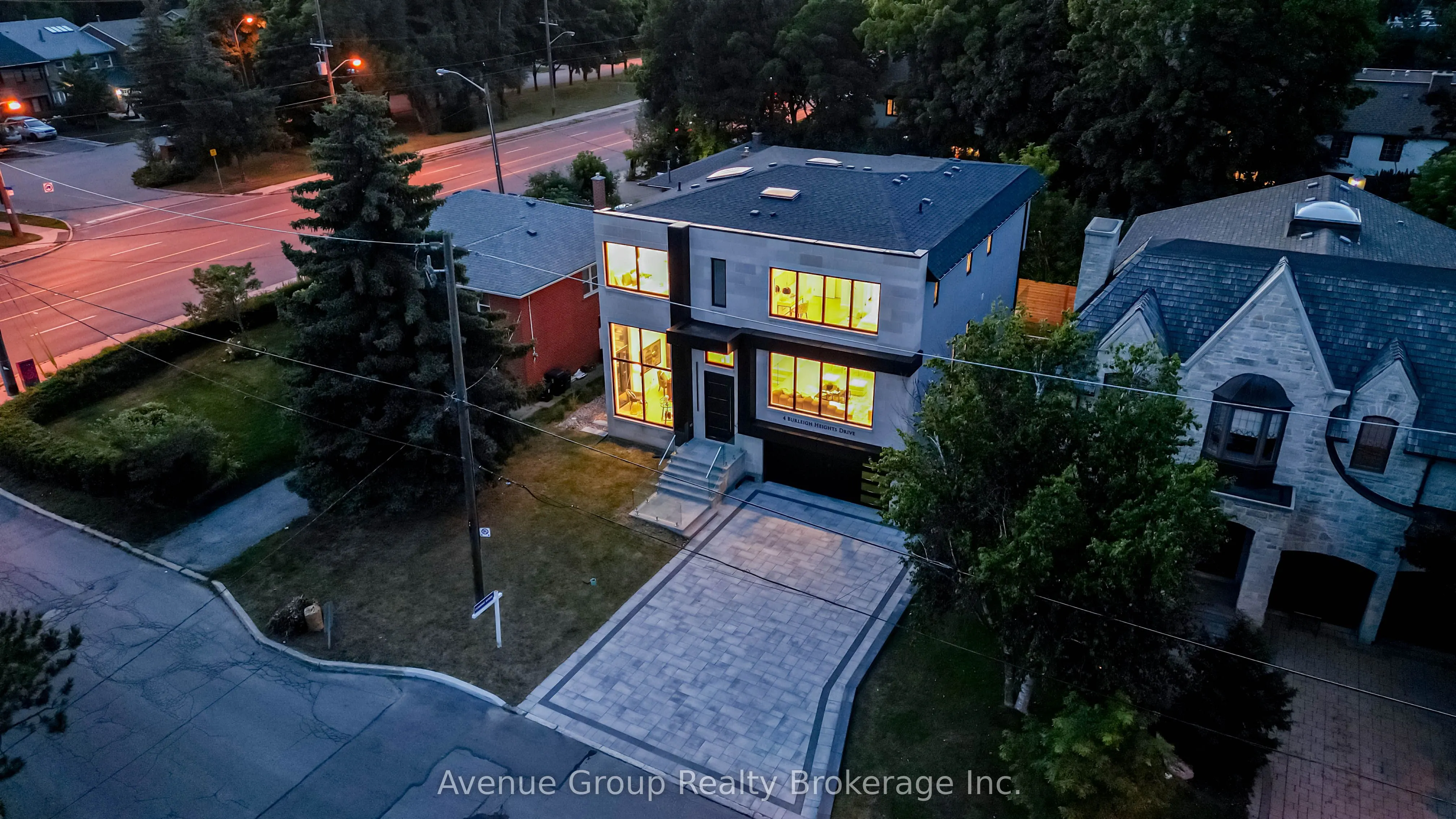4 Burleigh Heights Drive