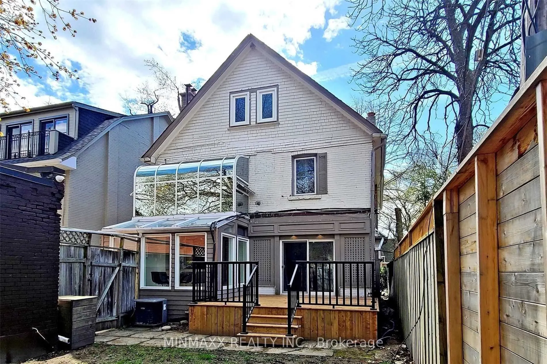 74 Dale Avenue