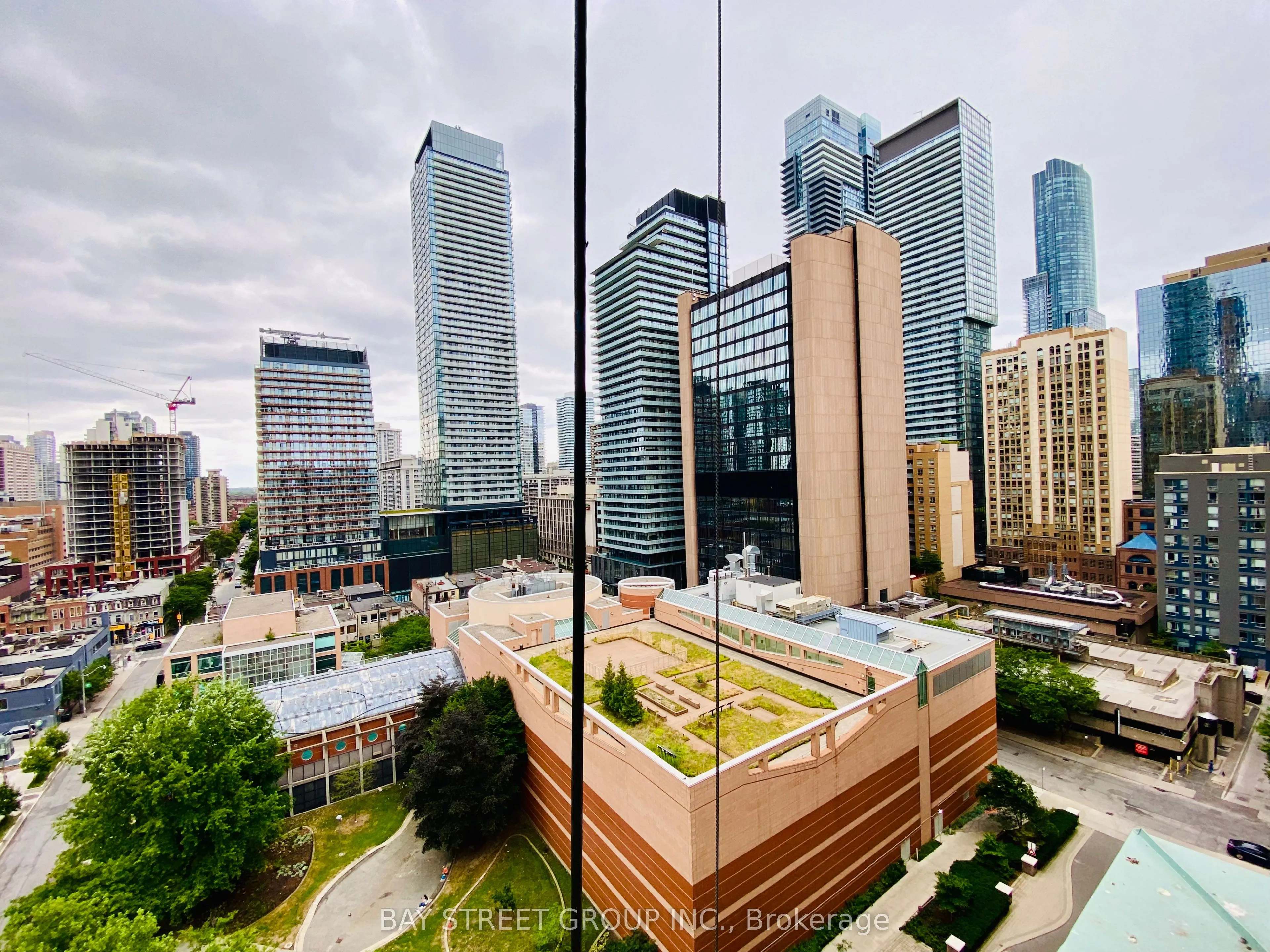 889 Bay Street, #1503