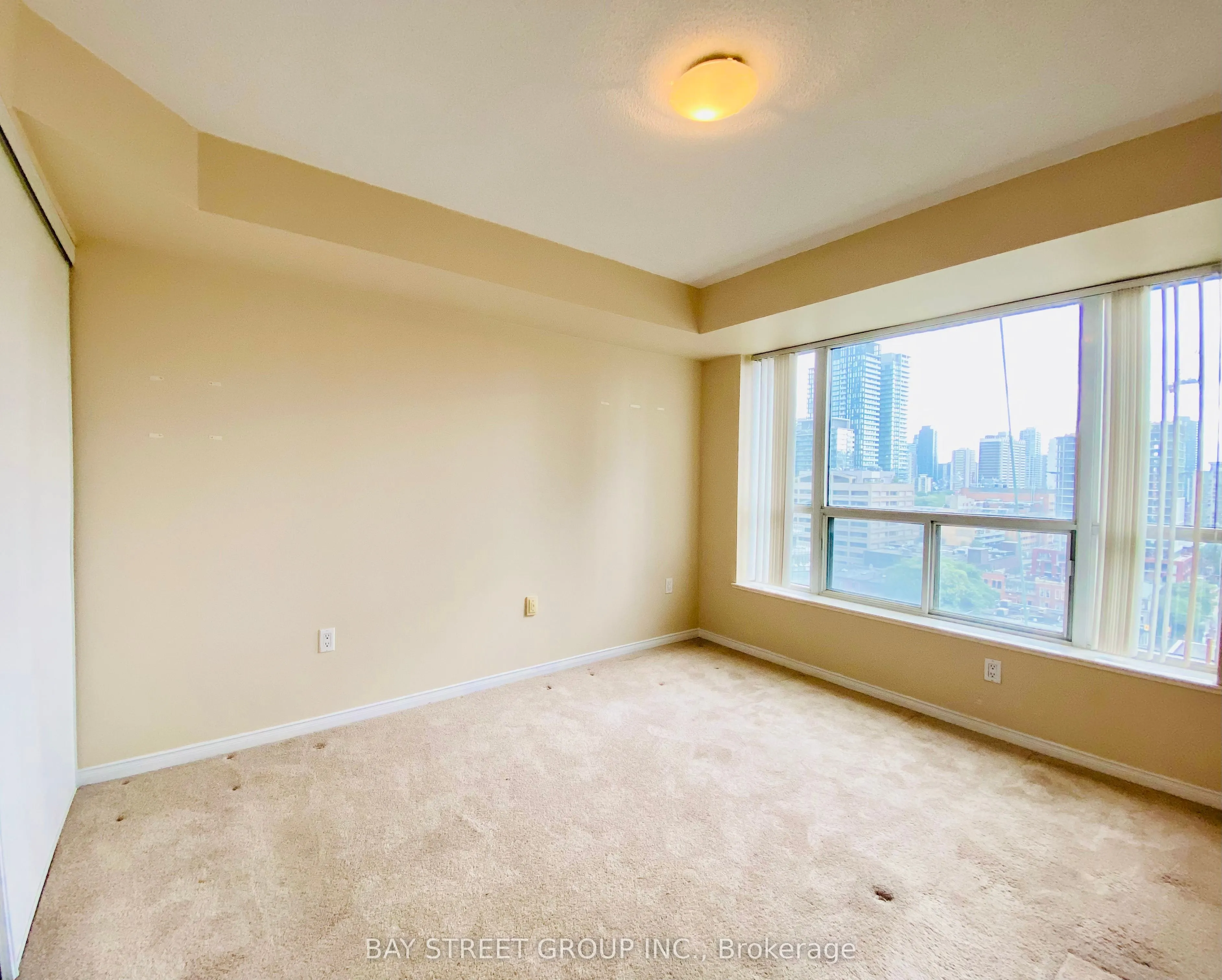 889 Bay Street, #1503