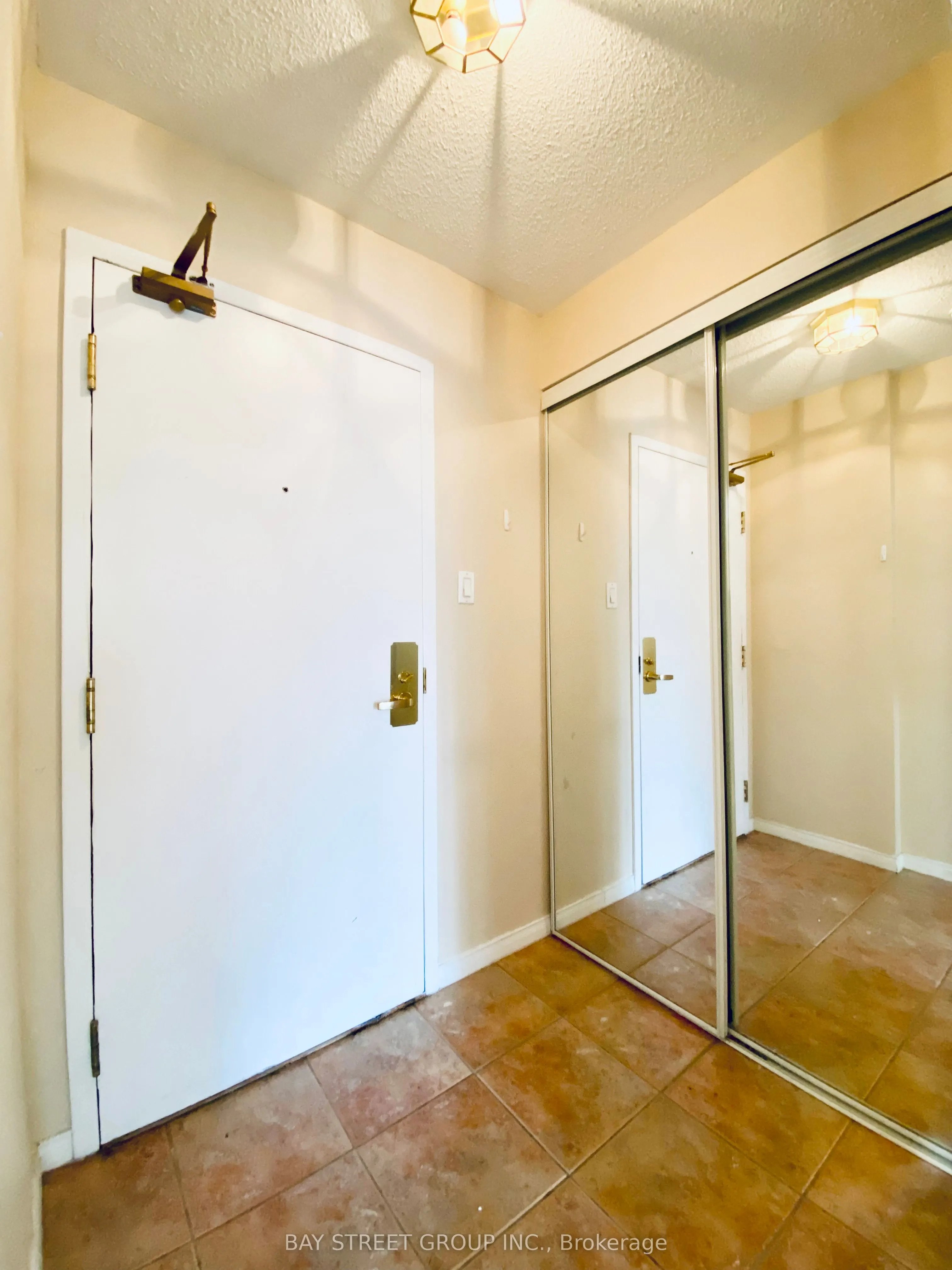 889 Bay Street, #1503