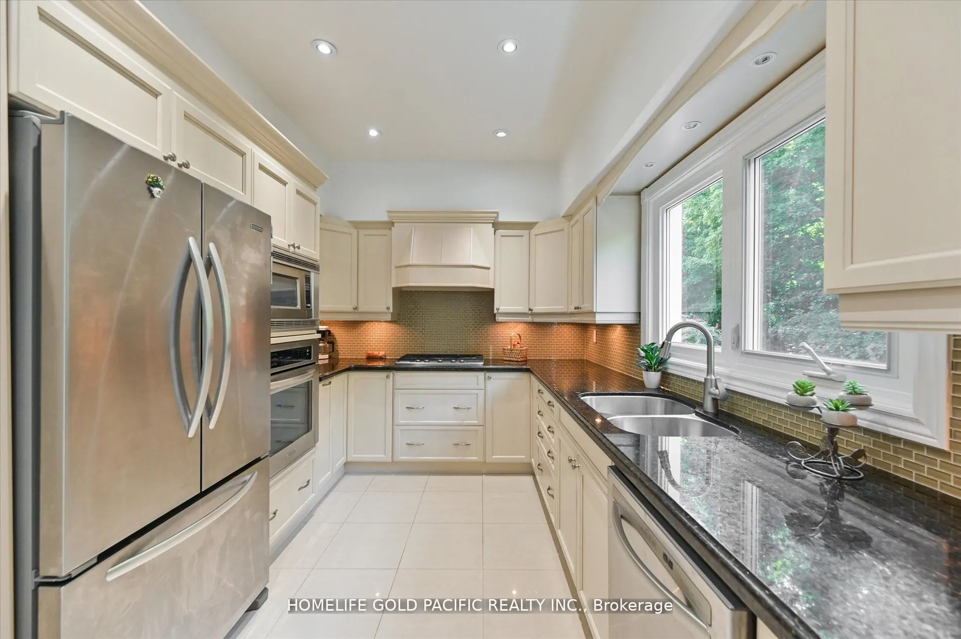 81 Clarinda Drive