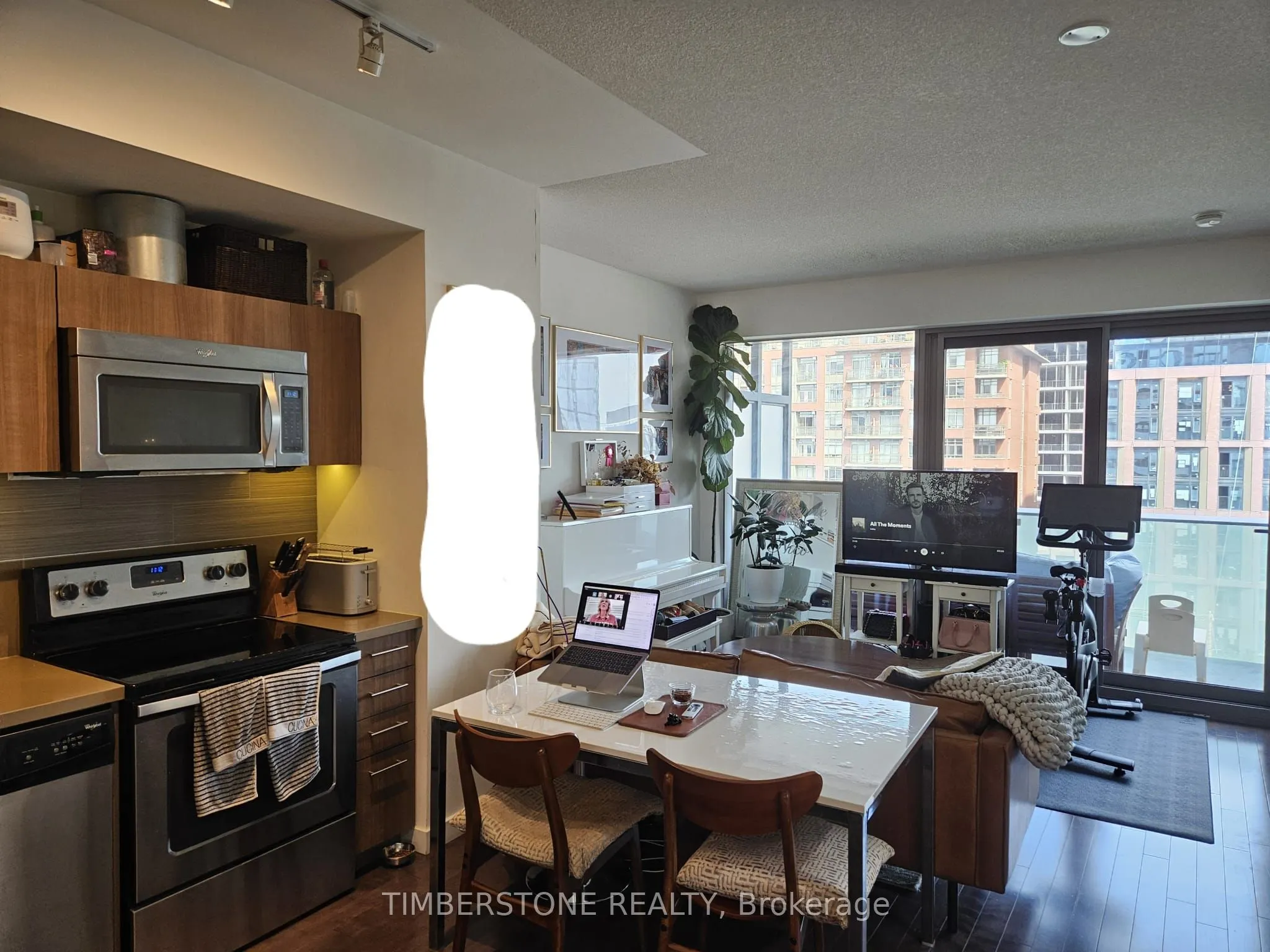 390 Cherry Street, #704