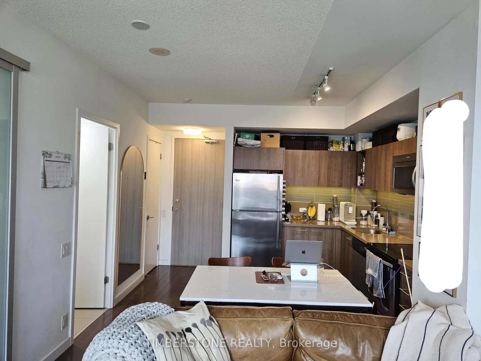 390 Cherry Street, #704