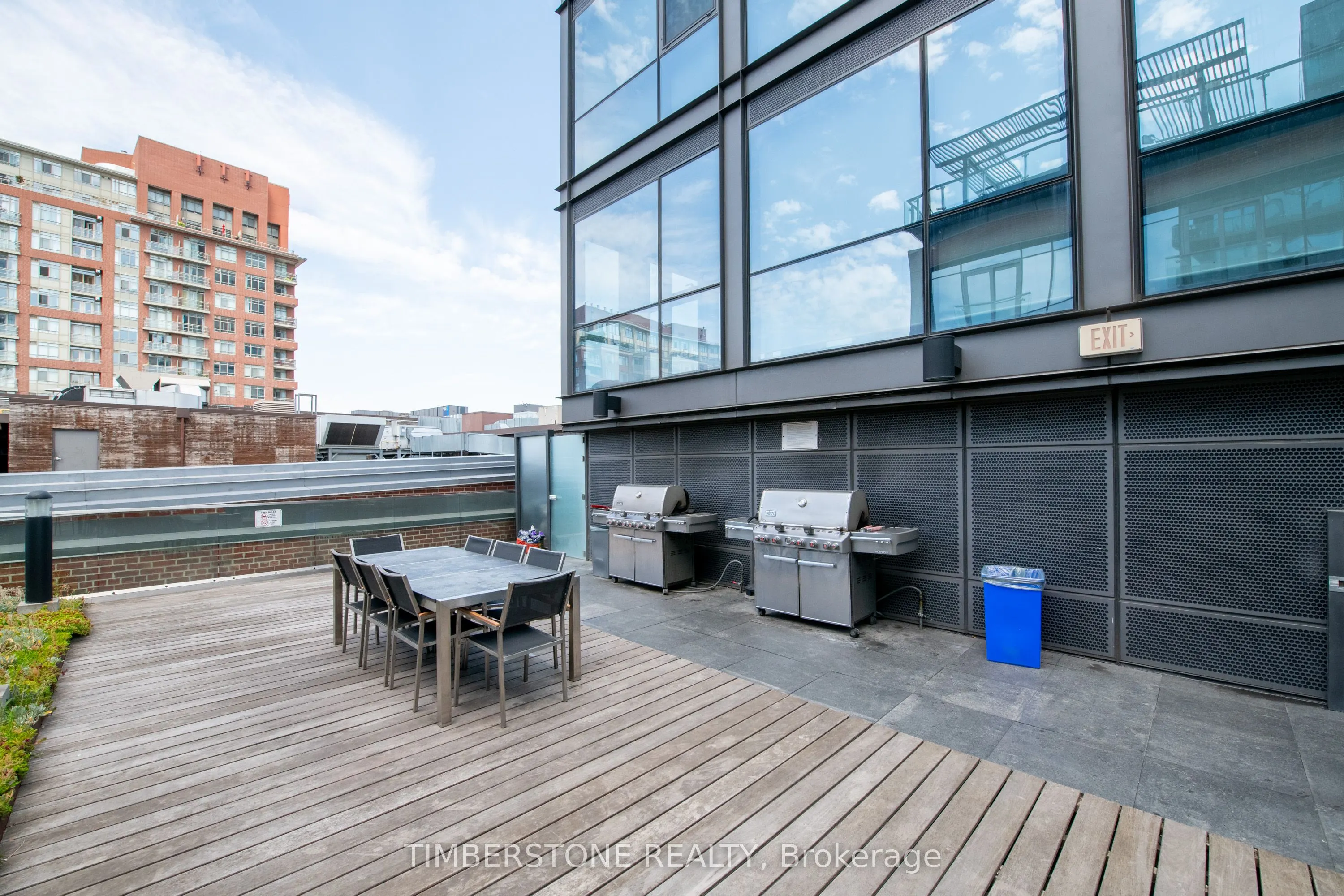390 Cherry Street, #704