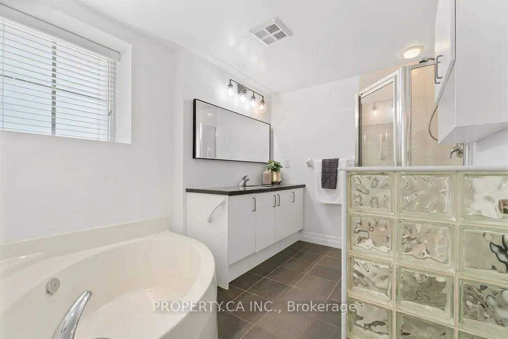 1801 Bayview Avenue, #101