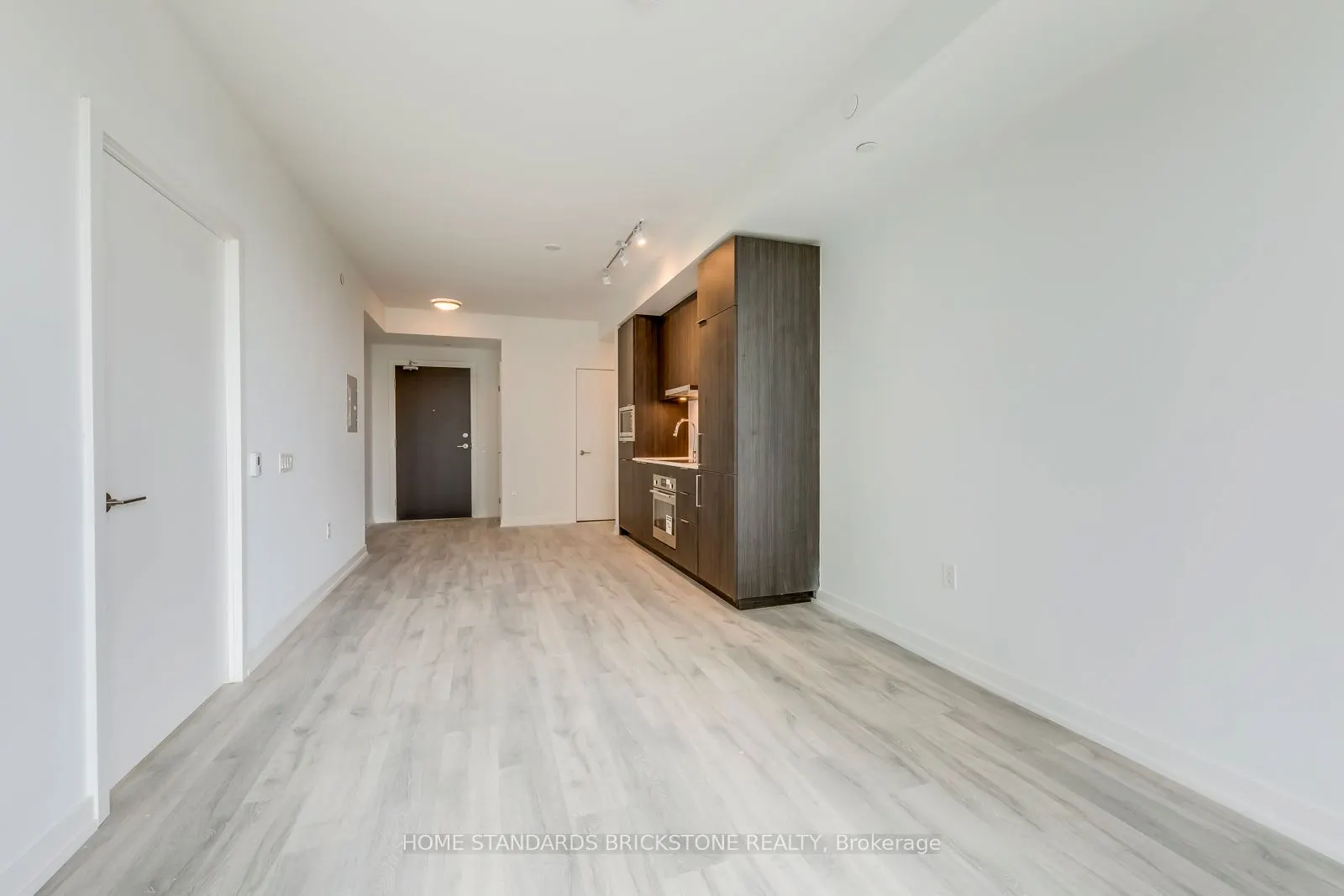 7 Golden Lion Heights #N2406