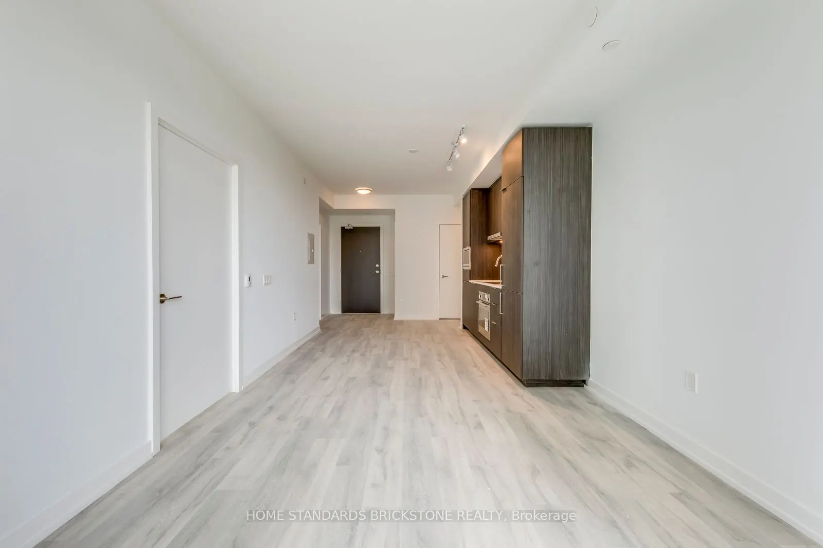 7 Golden Lion Heights #N2406
