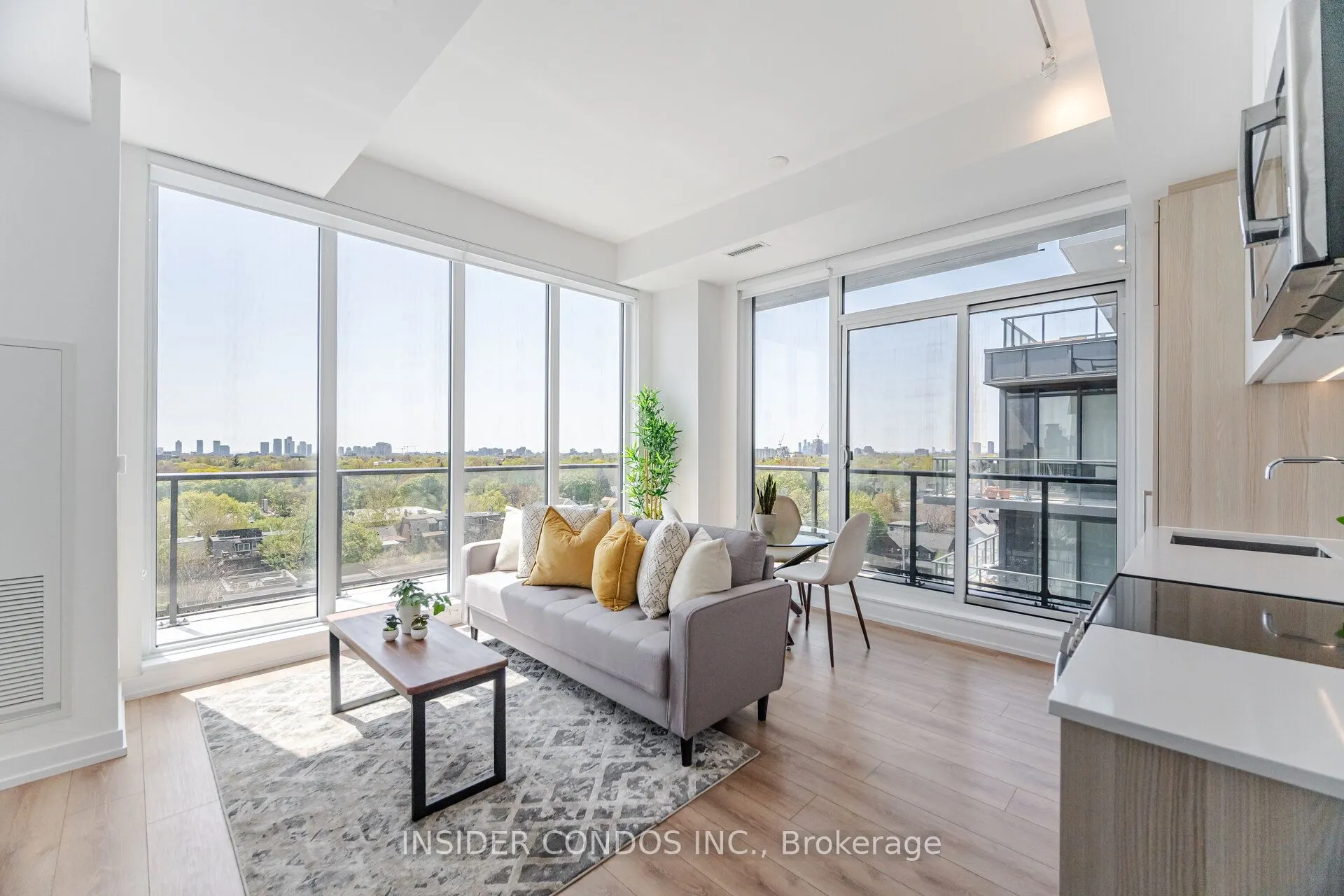 500 Dupont Street, #717