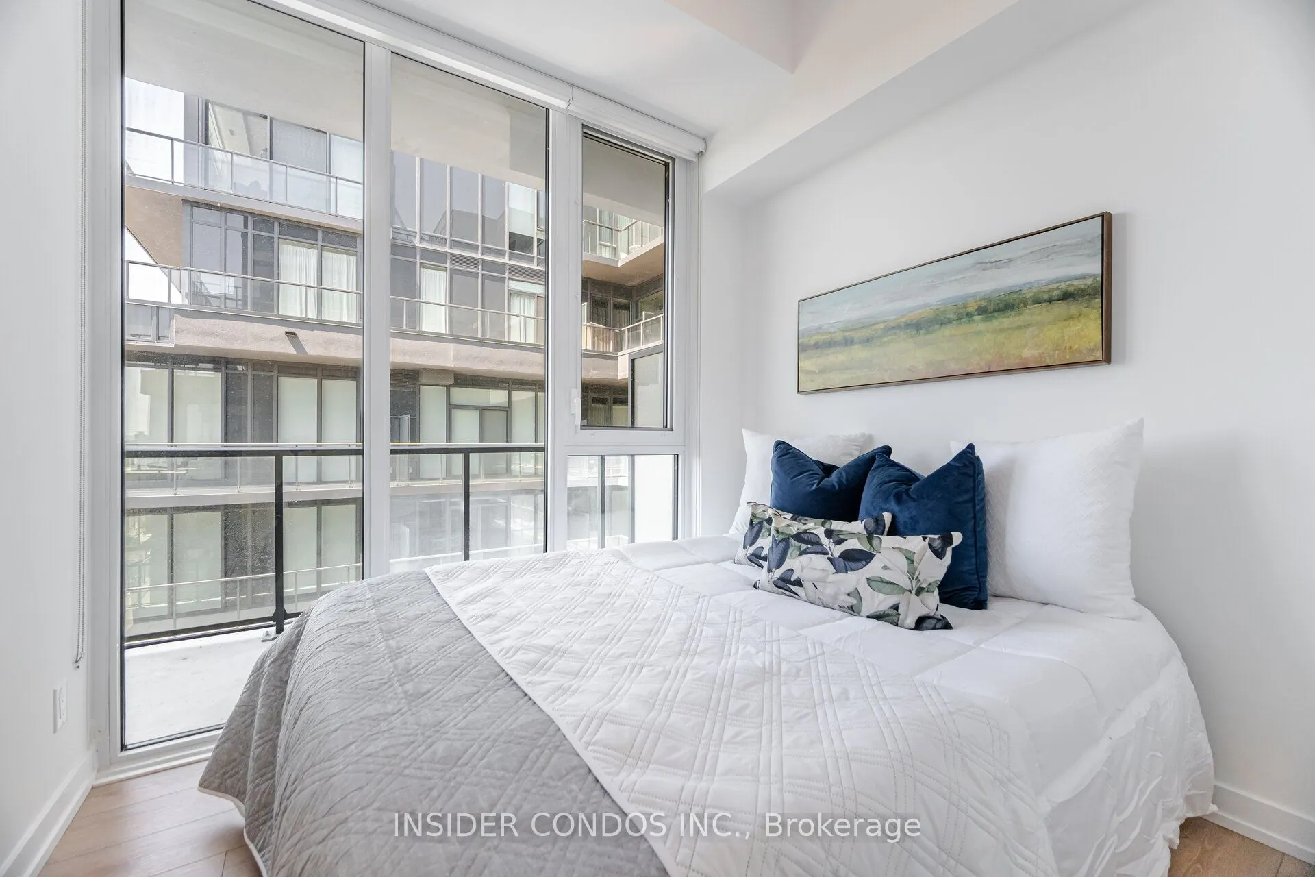 500 Dupont Street, #717