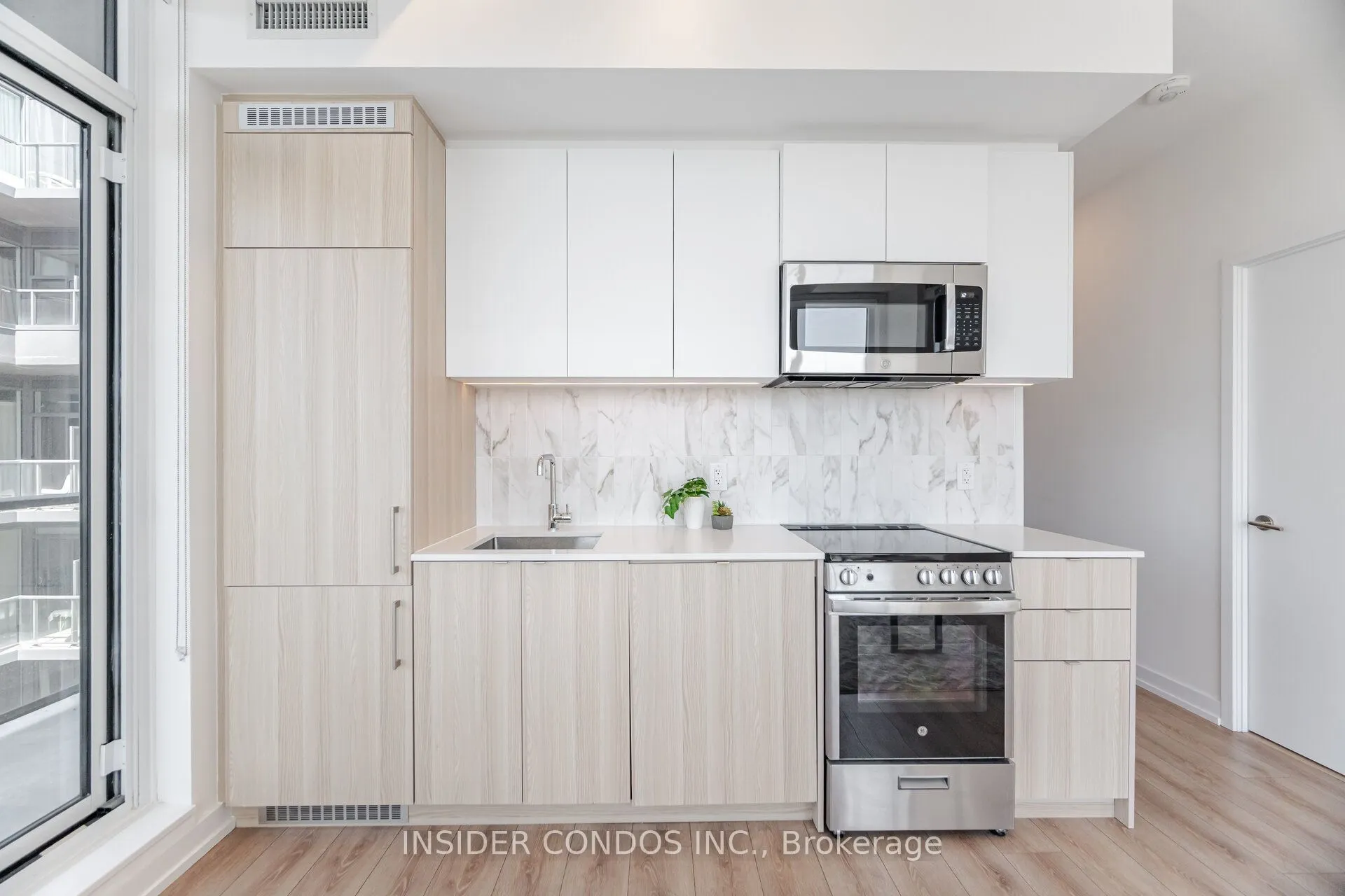 500 Dupont Street, #717