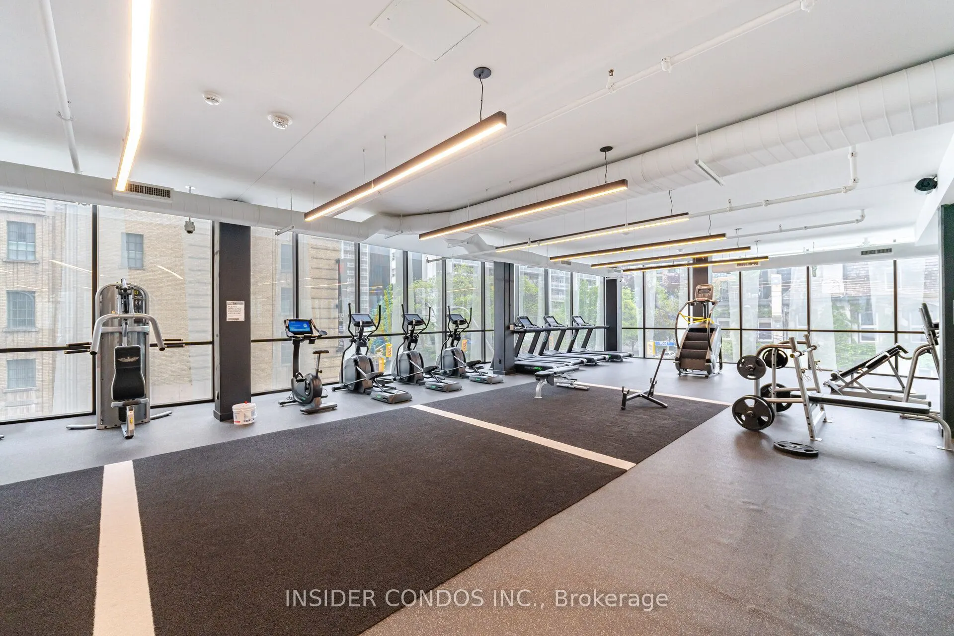 85 Wood Street, #4016