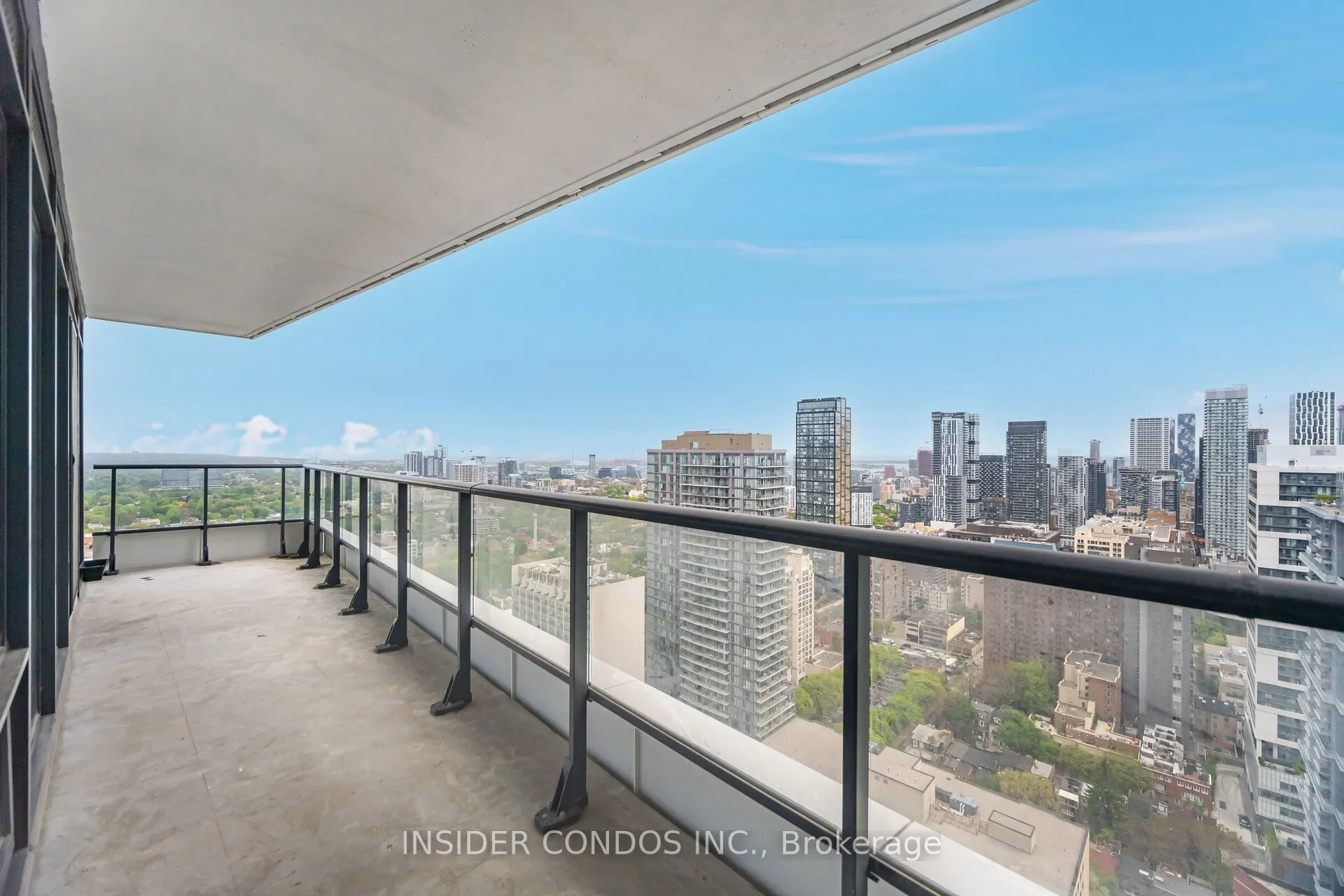 85 Wood Street, #4016