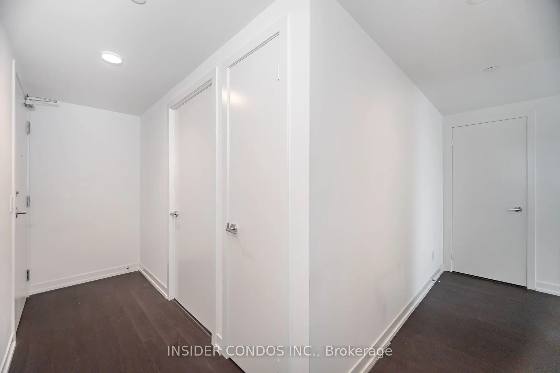 85 Wood Street, #4016