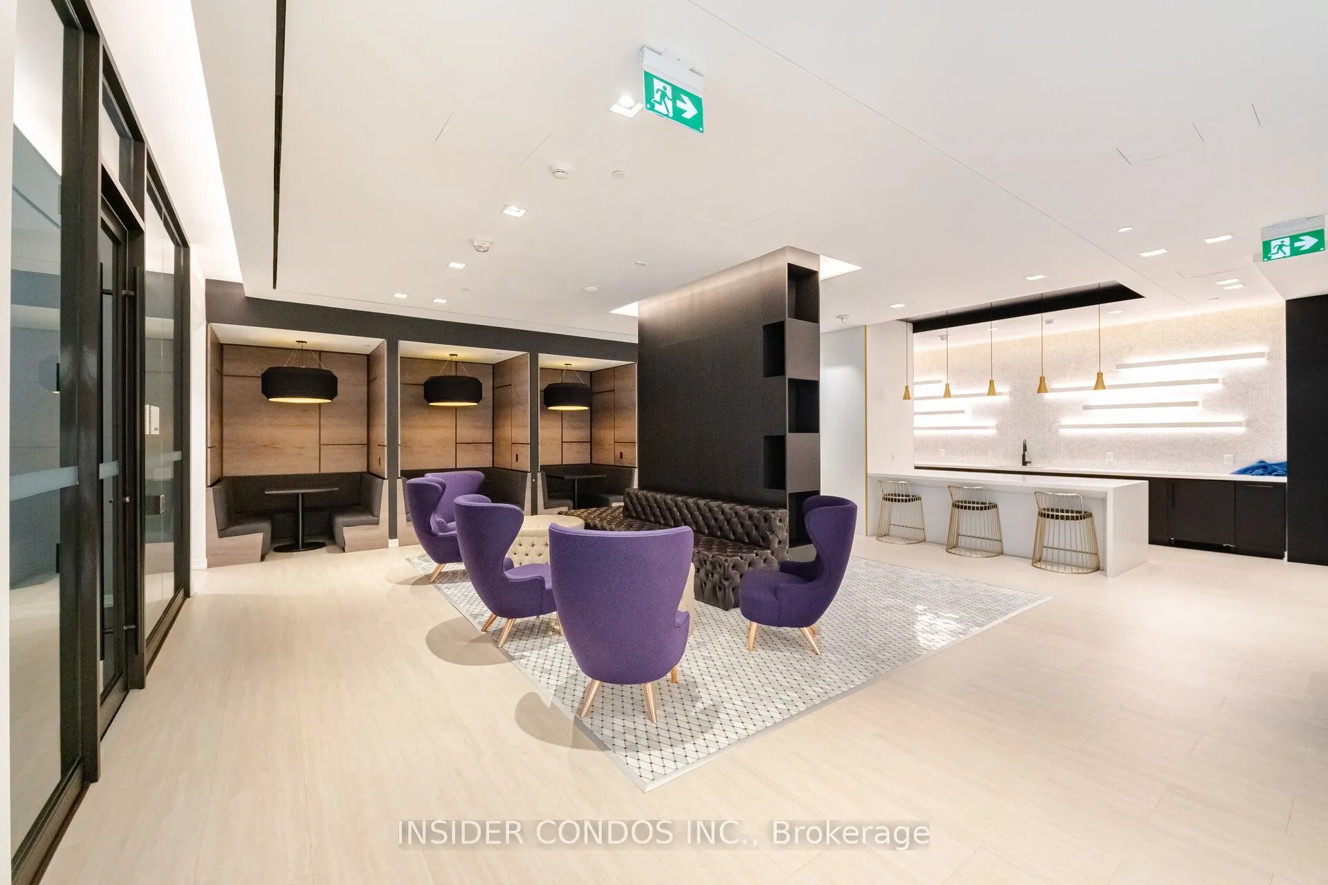 85 Wood Street, #4016
