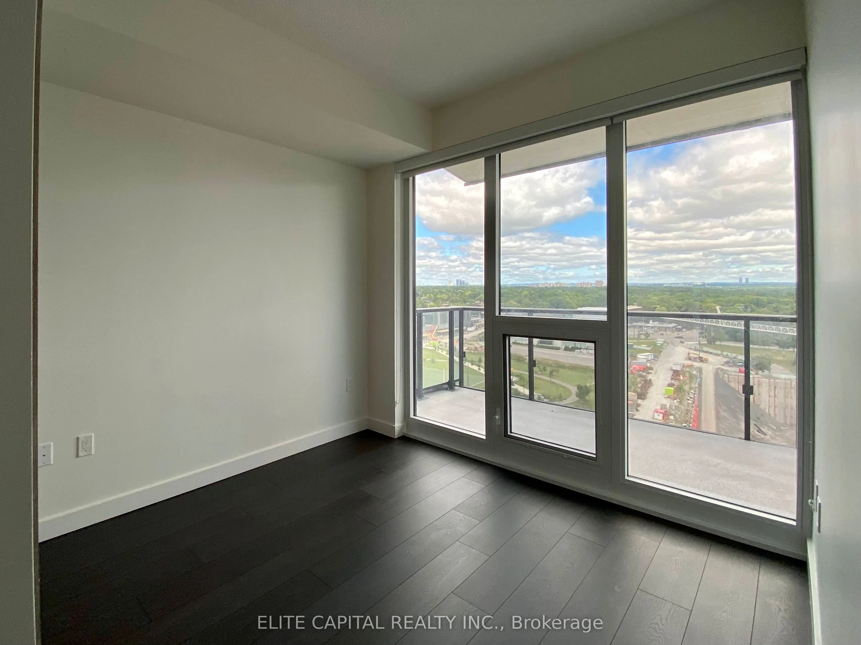 85 McMahon Drive, #1710