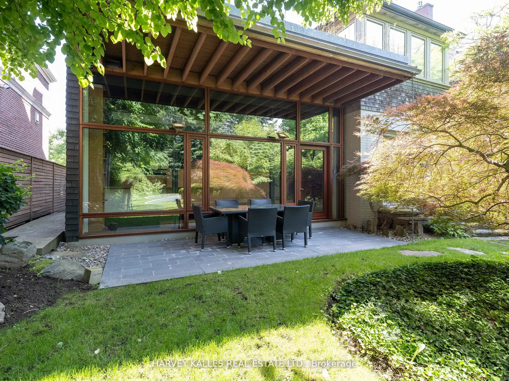 38 Dunvegan Road
