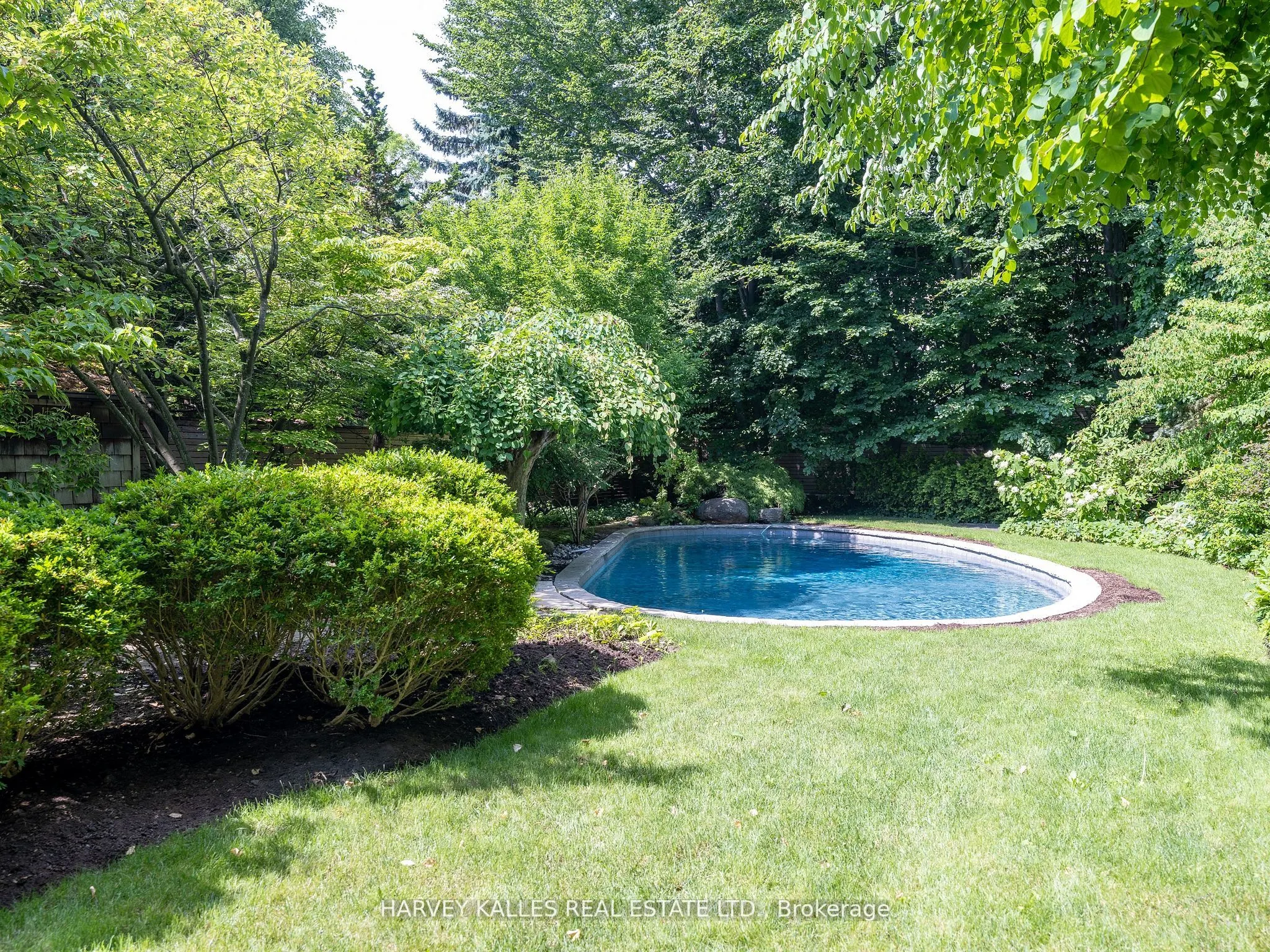 38 Dunvegan Road