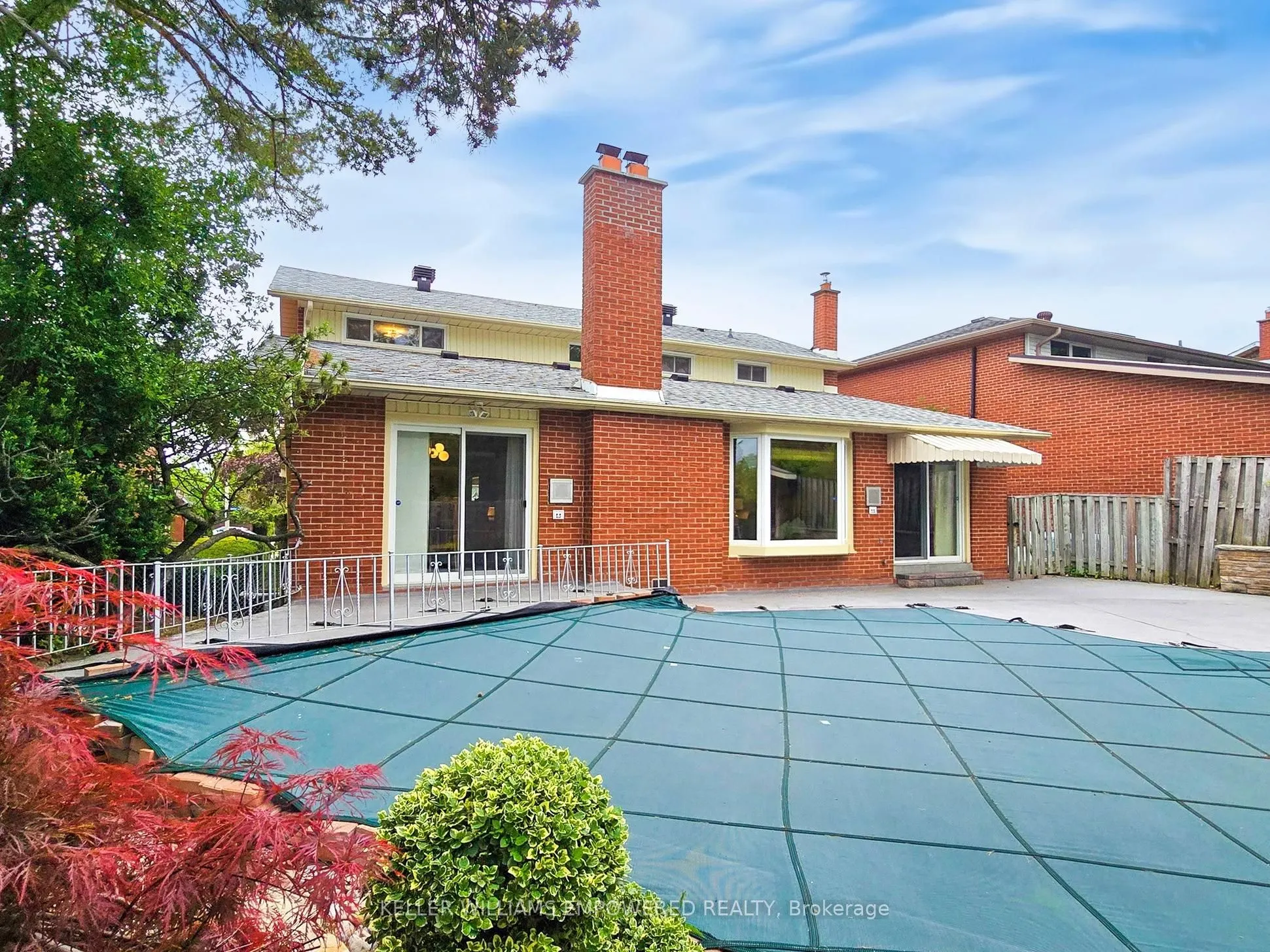 694 Conacher Drive