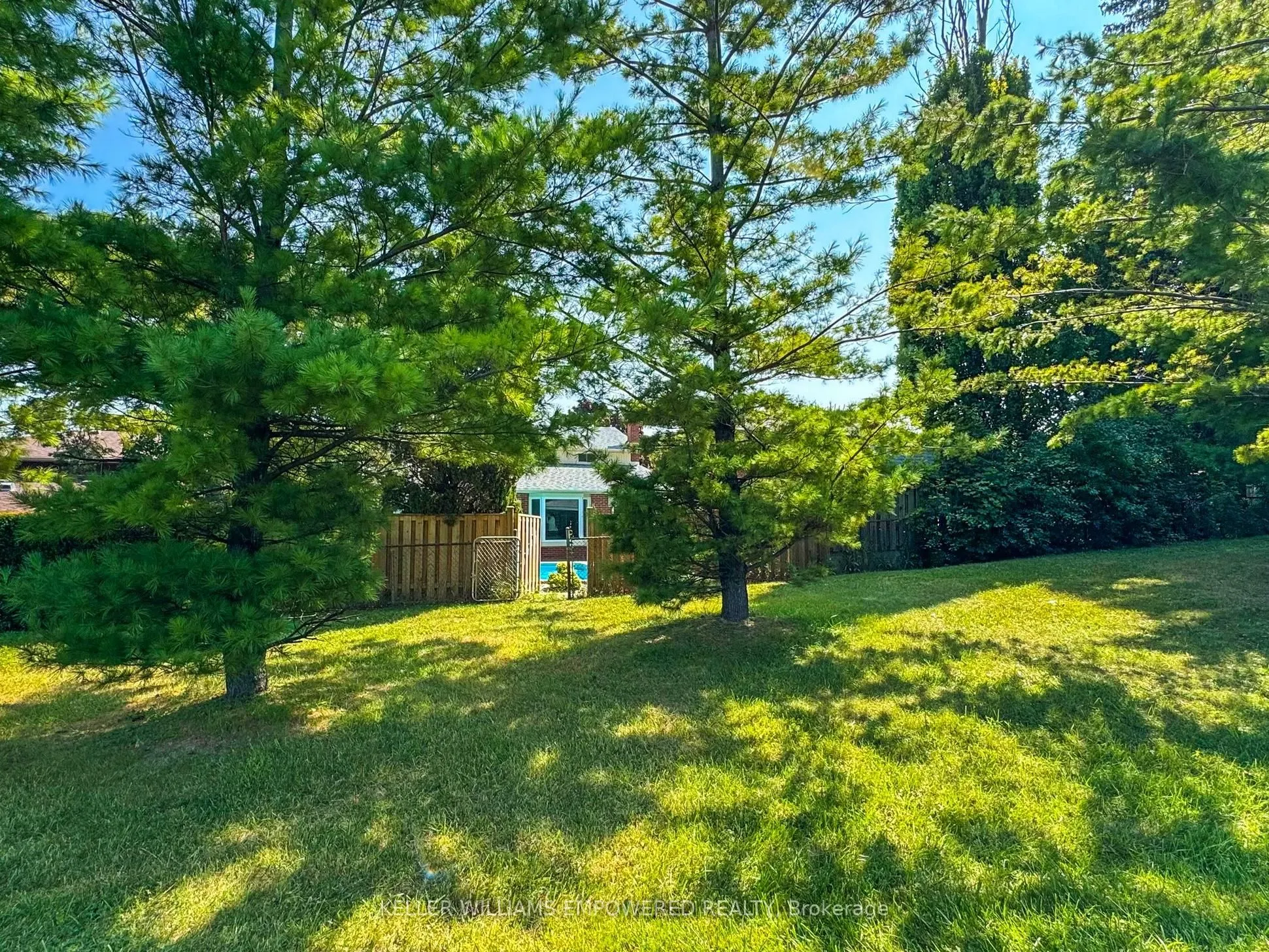 694 Conacher Drive