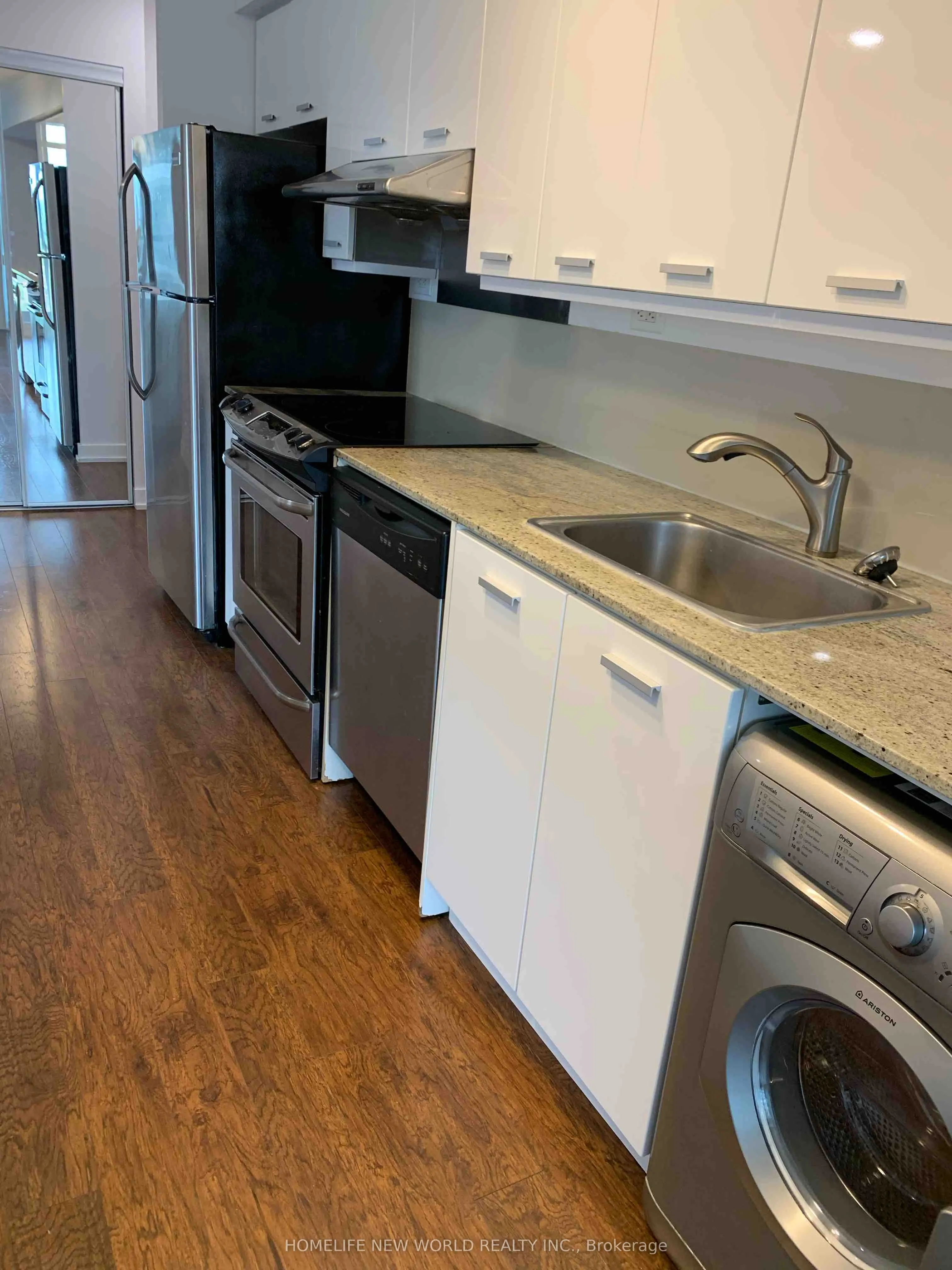29 Singer Court, #1709
